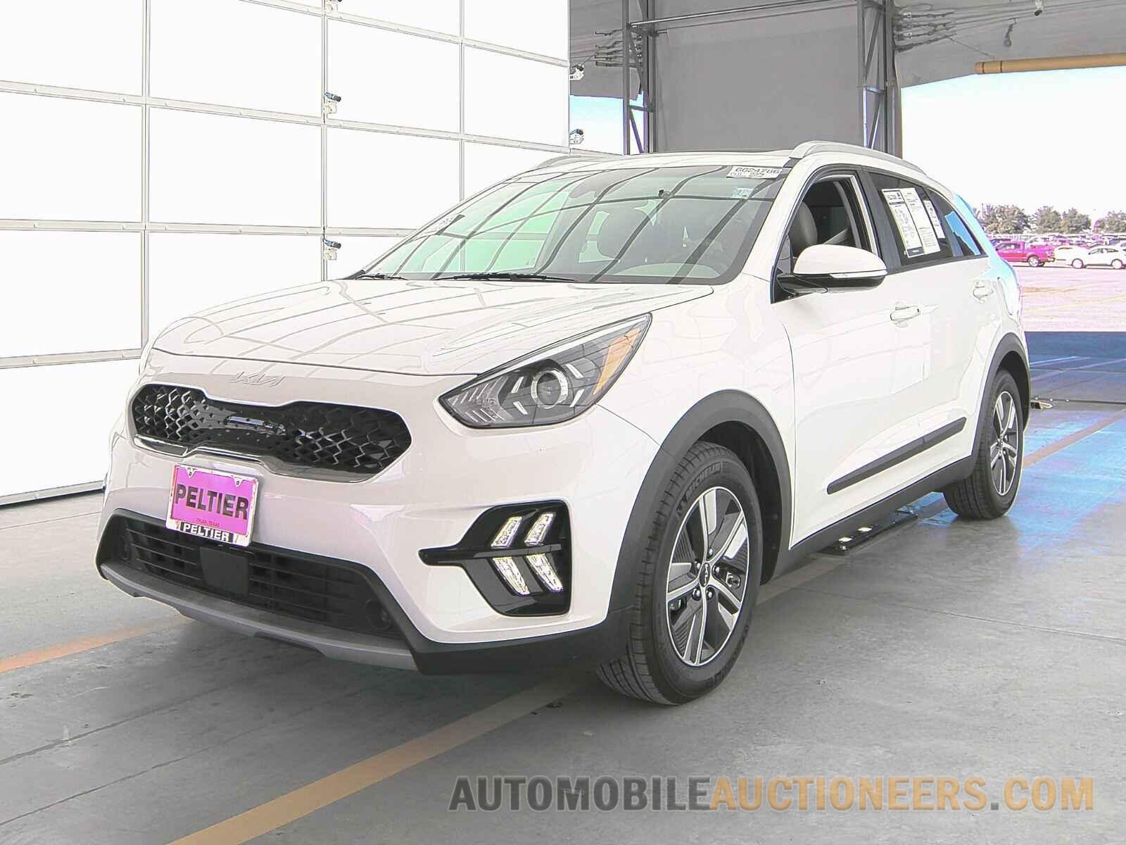 KNDCE3LC0N5489581 Kia Niro 2022