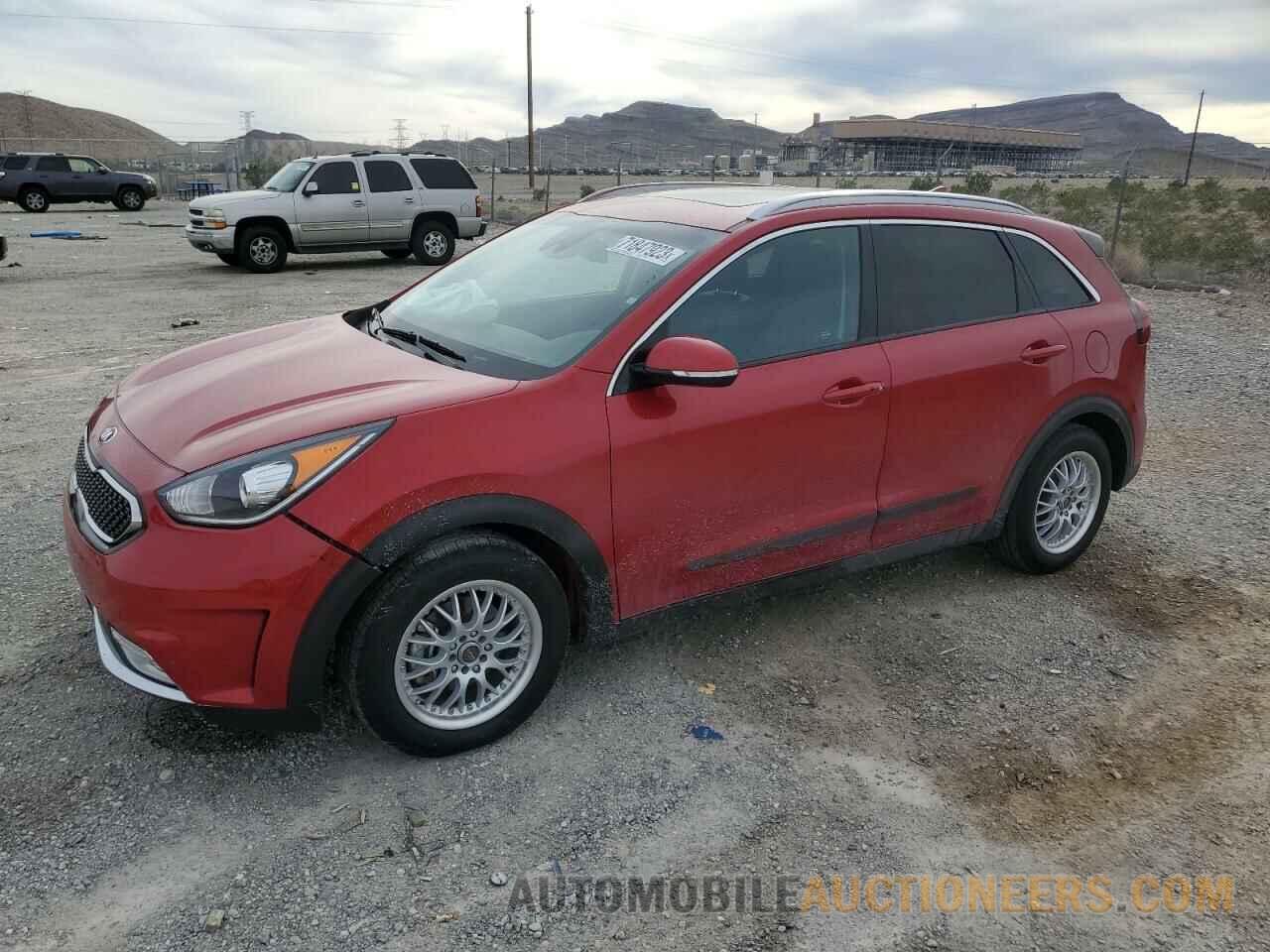 KNDCE3LC3K5220213 KIA NIRO 2019