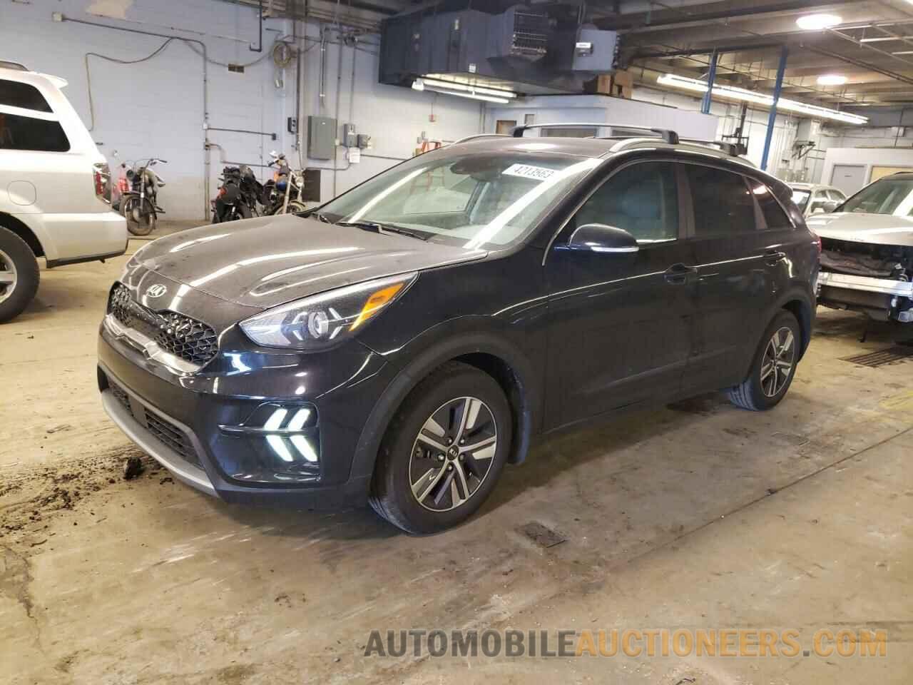 KNDCE3LC3L5426083 KIA NIRO 2020