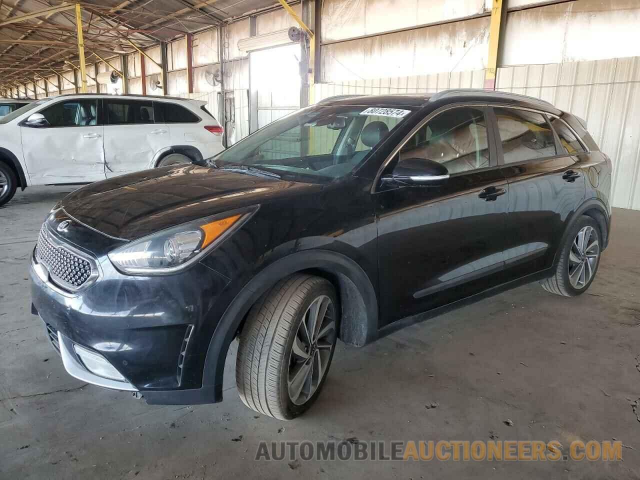 KNDCE3LC4J5132513 KIA NIRO 2018