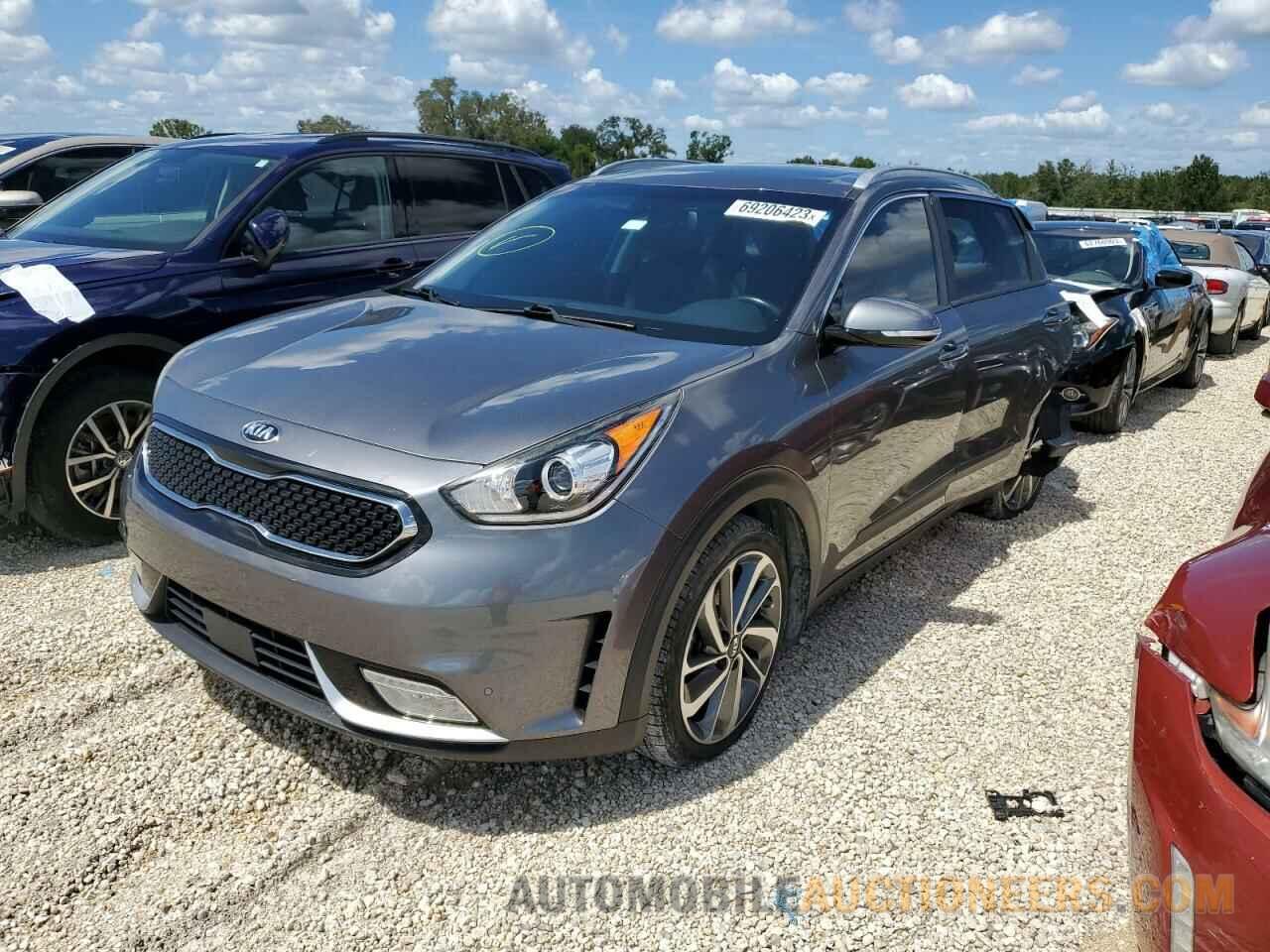 KNDCE3LC6J5120556 KIA NIRO 2018