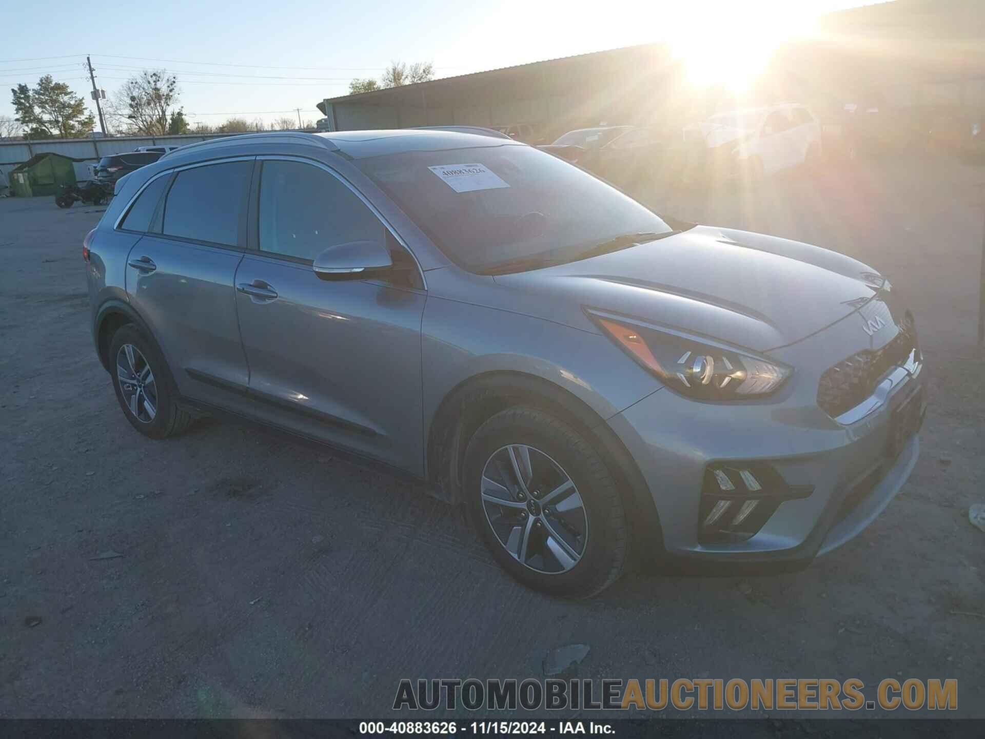 KNDCE3LC6N5520669 KIA NIRO 2022