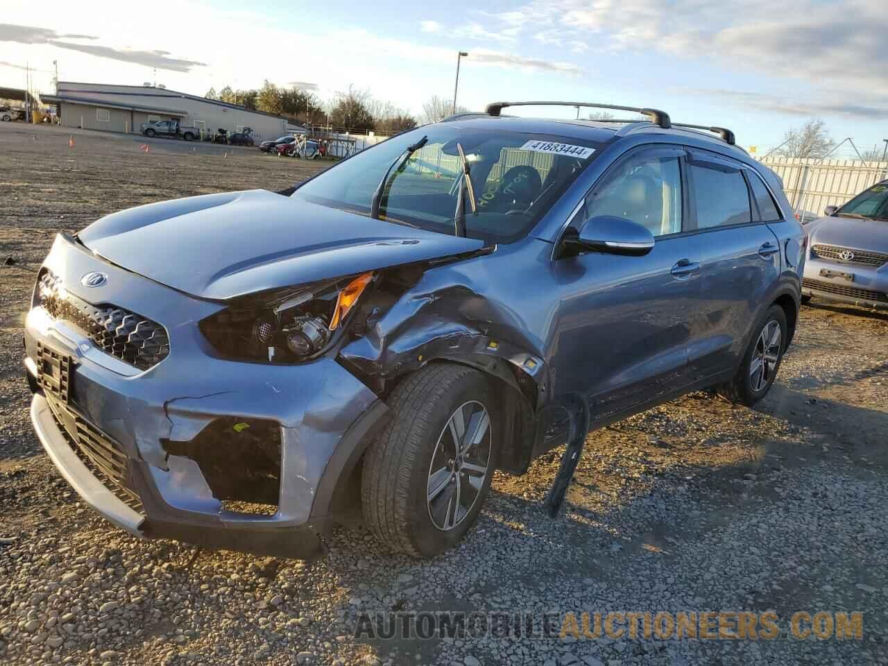 KNDCE3LC8L5372389 KIA NIRO 2020