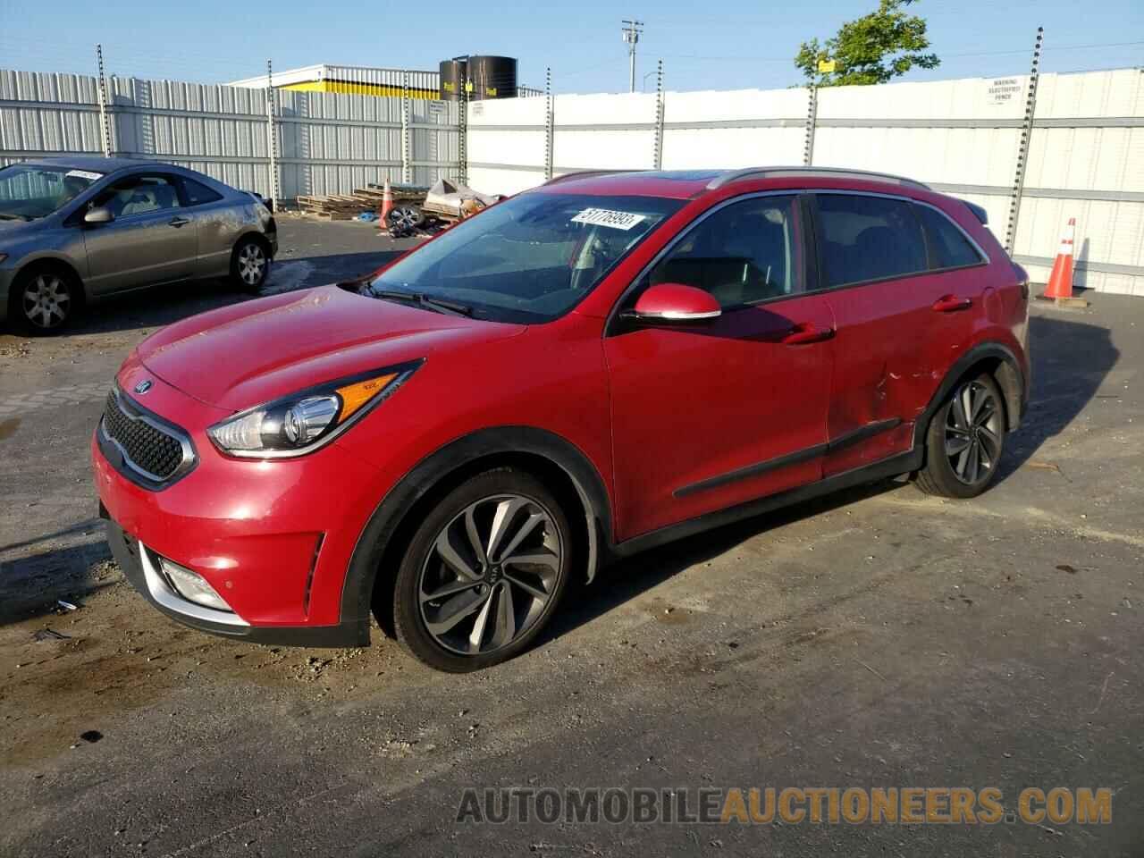 KNDCE3LCXJ5138378 KIA NIRO 2018