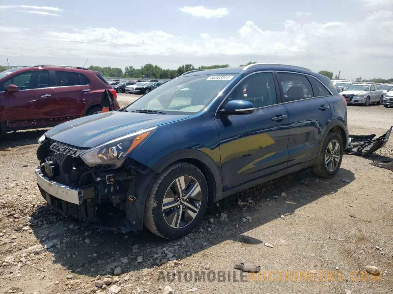 KNDCE3LCXM5472804 KIA NIRO 2021