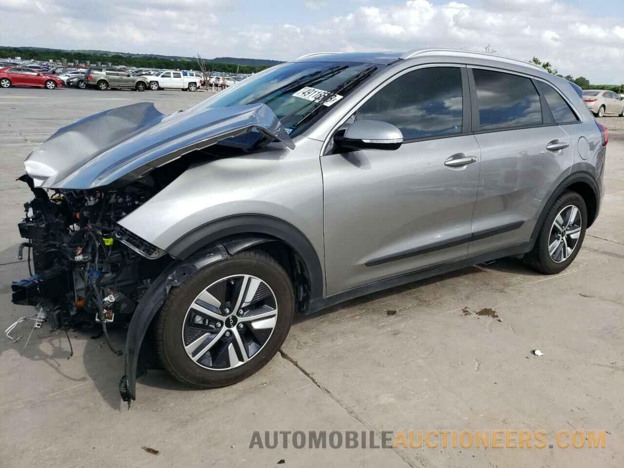 KNDCE3LCXN5498126 KIA NIRO 2022