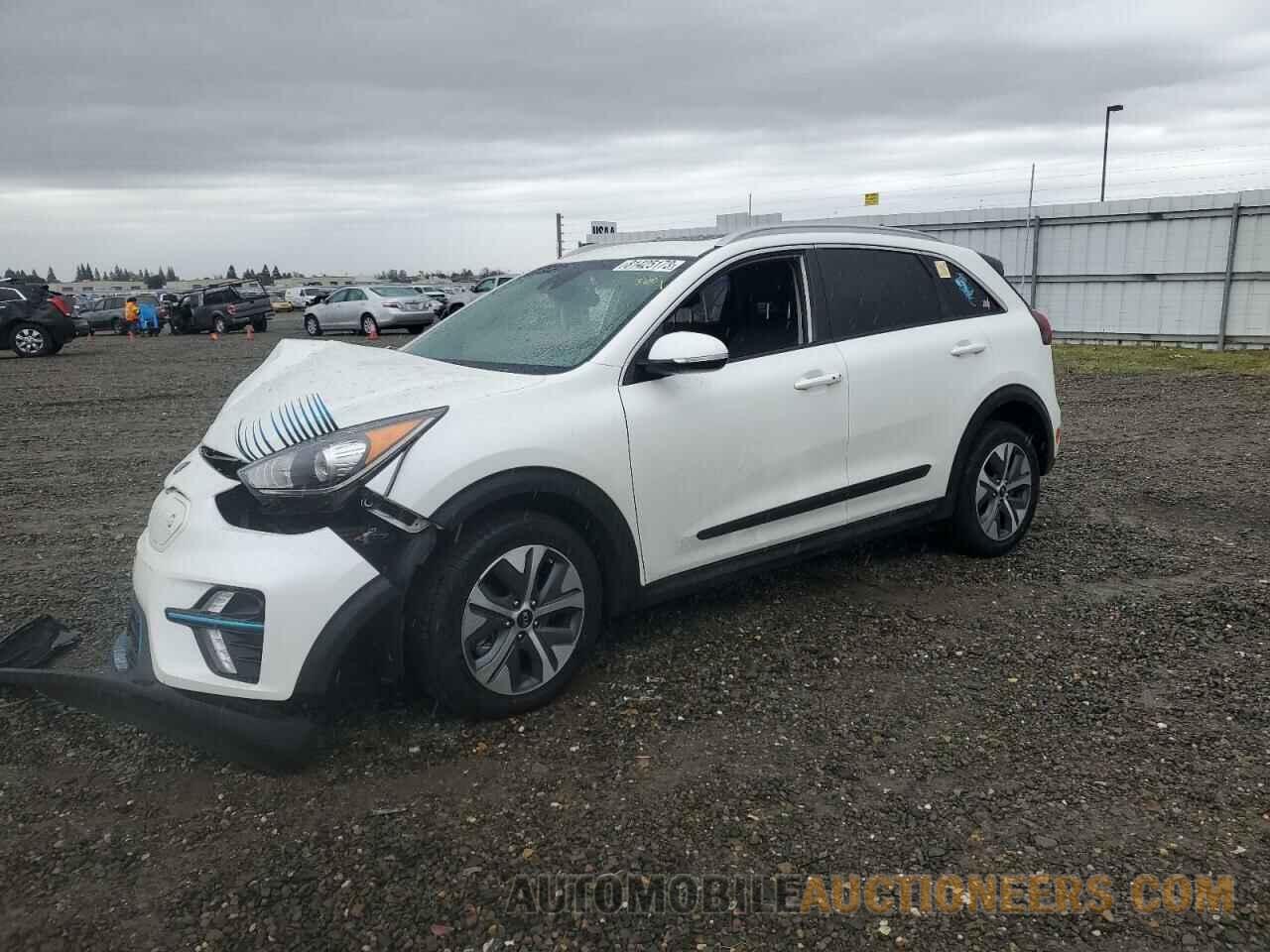 KNDCE3LG2K5027330 KIA NIRO 2019