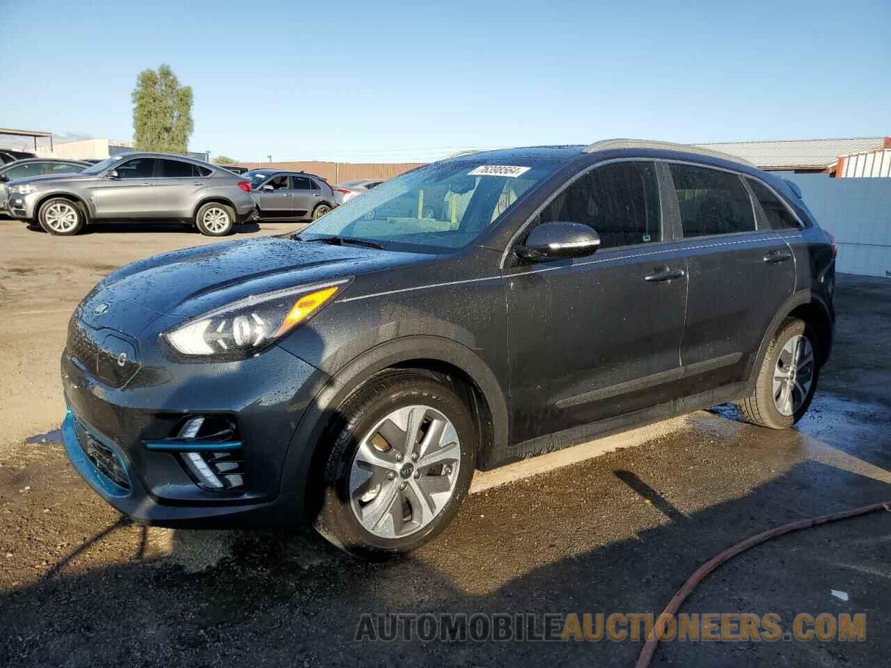 KNDCE3LG3L5080944 KIA NIRO 2020