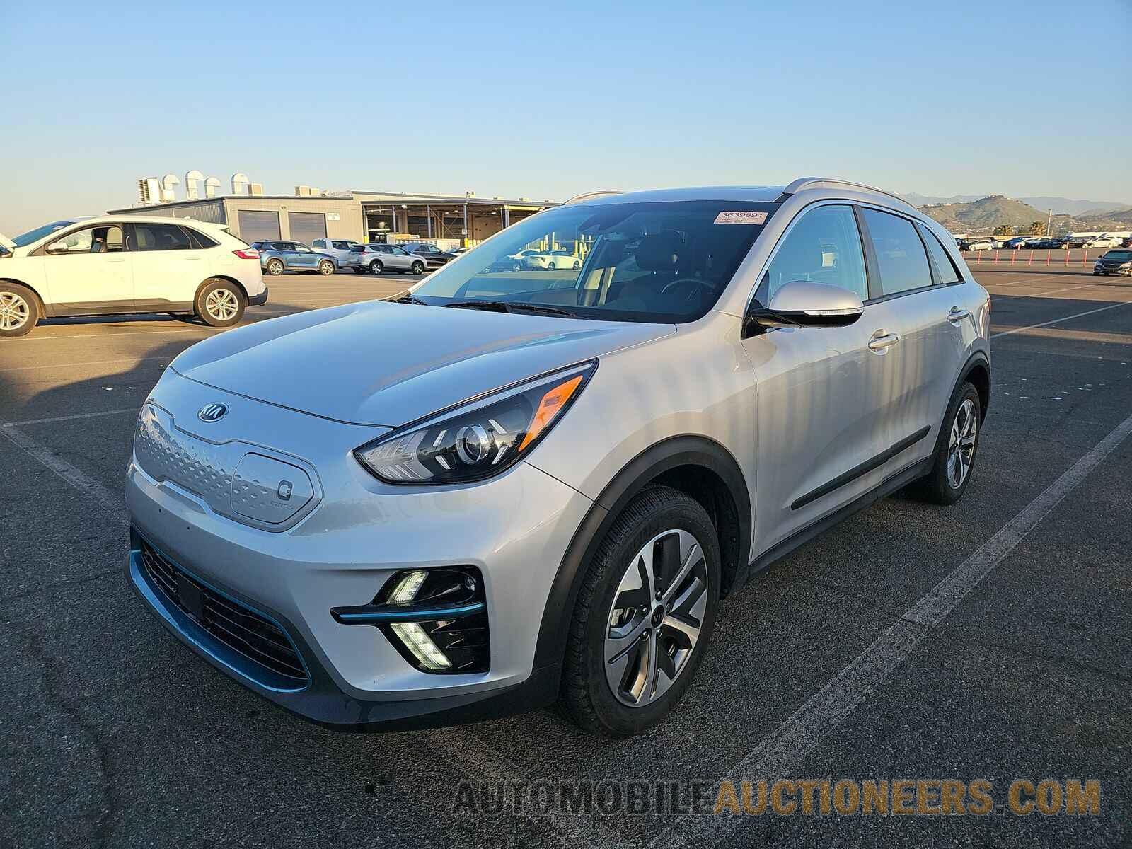 KNDCE3LG9L5036818 Kia Niro EV 2020