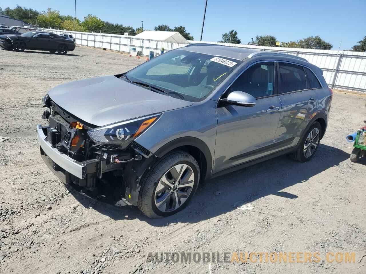 KNDCE3LG9N5125064 KIA NIRO 2022