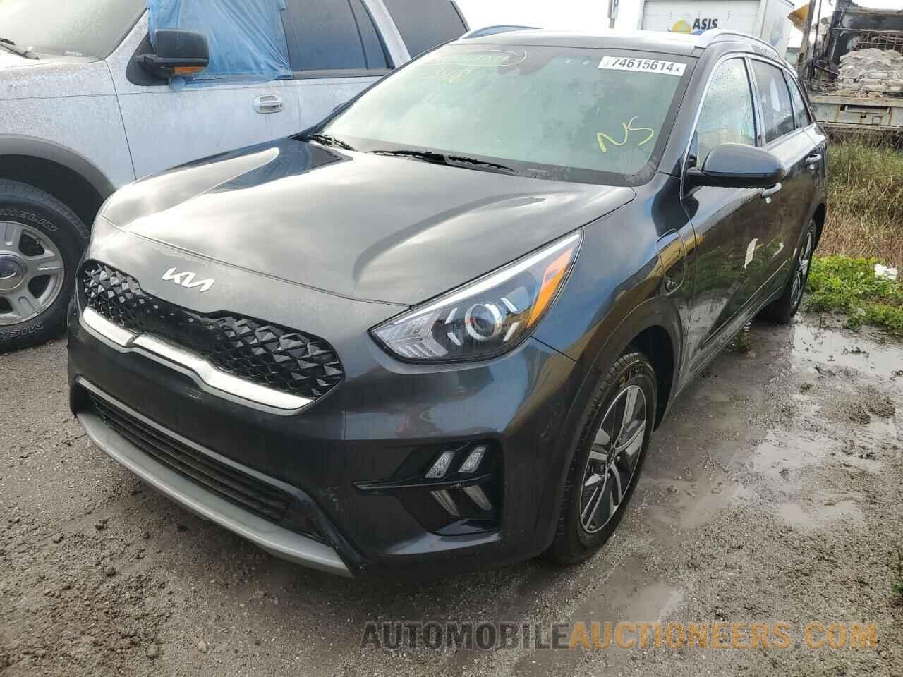 KNDCM3LD4N5506846 KIA NIRO 2022