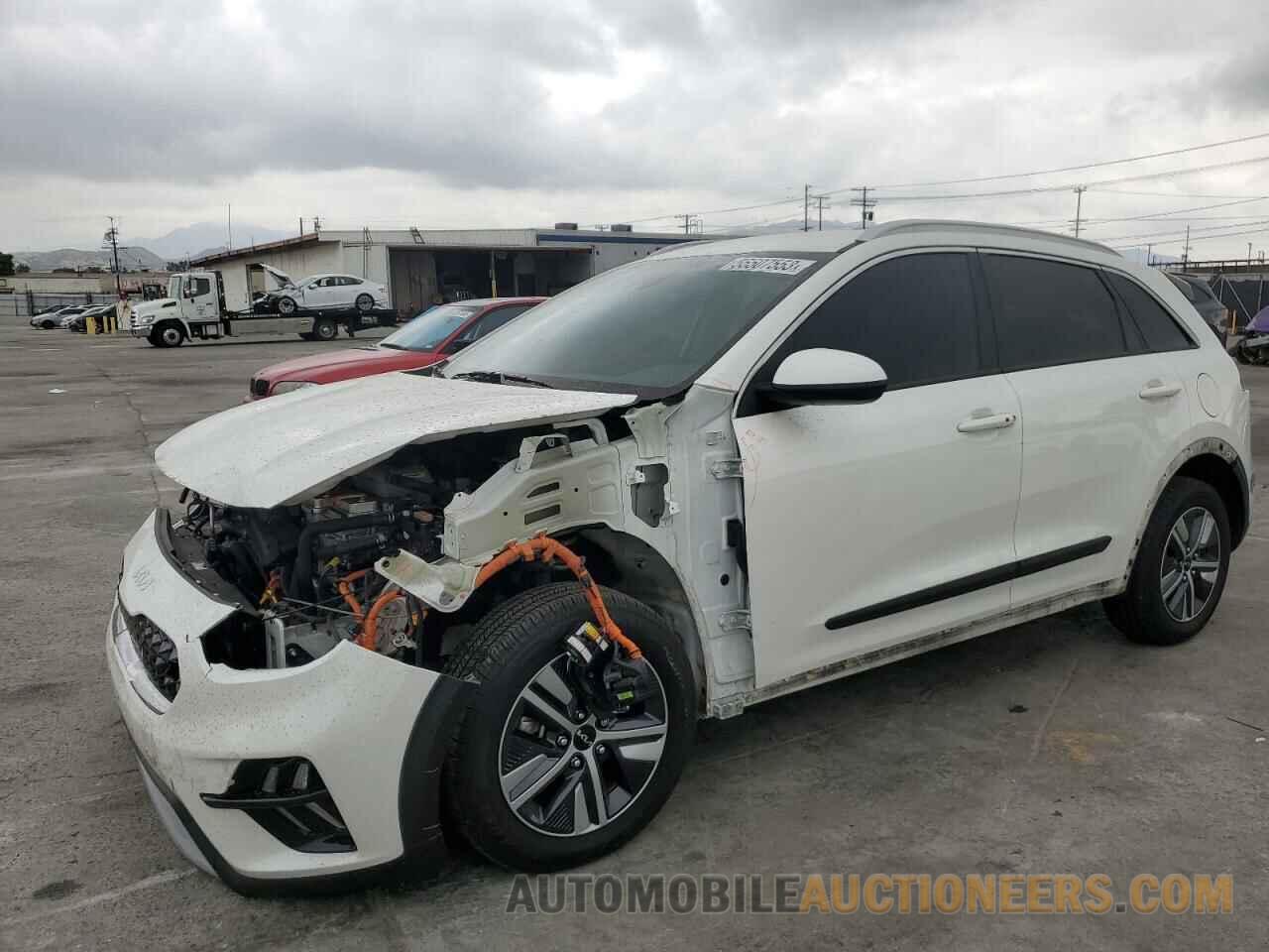 KNDCM3LD9N5502601 KIA NIRO 2022