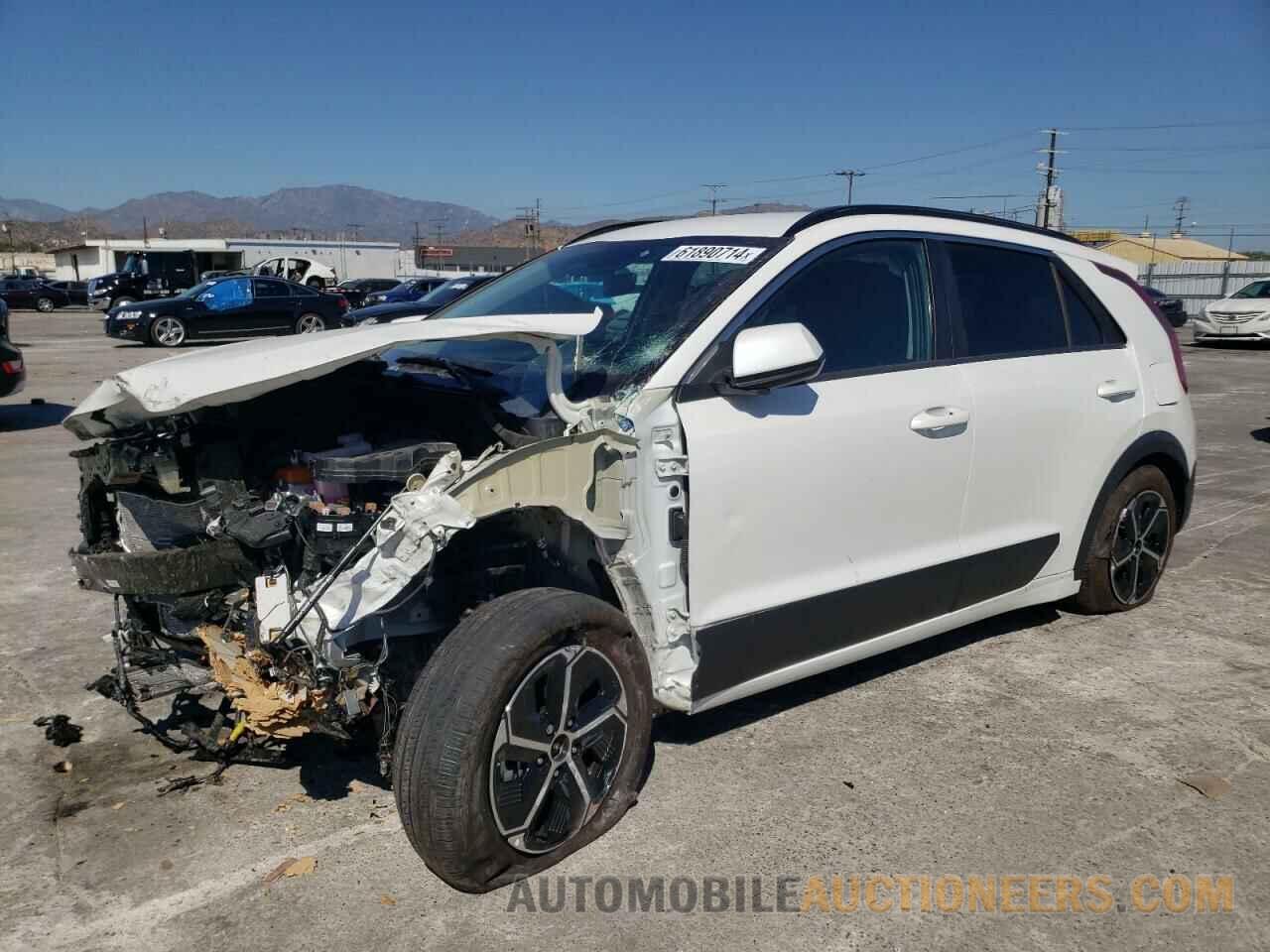 KNDCP3LE1P5095294 KIA NIRO 2023