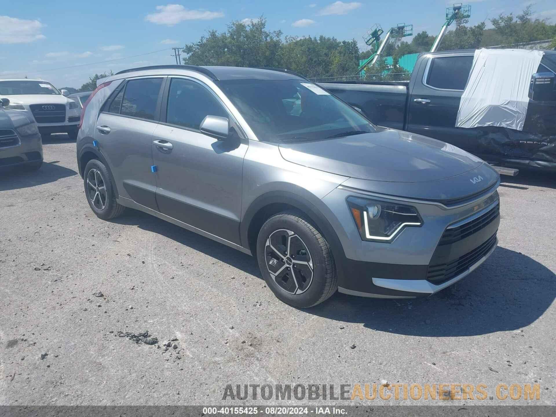 KNDCP3LE4R5195537 KIA NIRO 2024