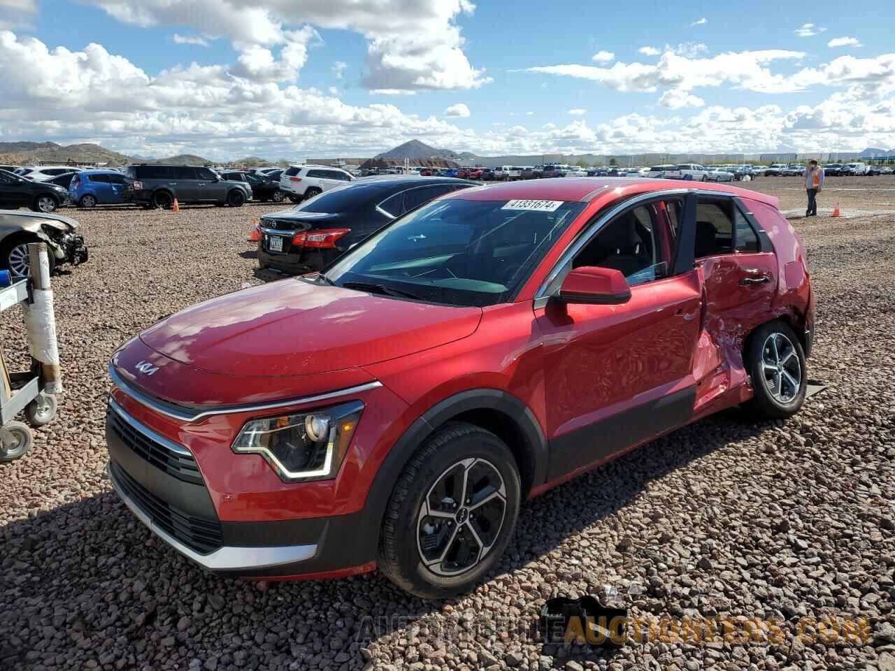 KNDCP3LE5P5094097 KIA NIRO 2023