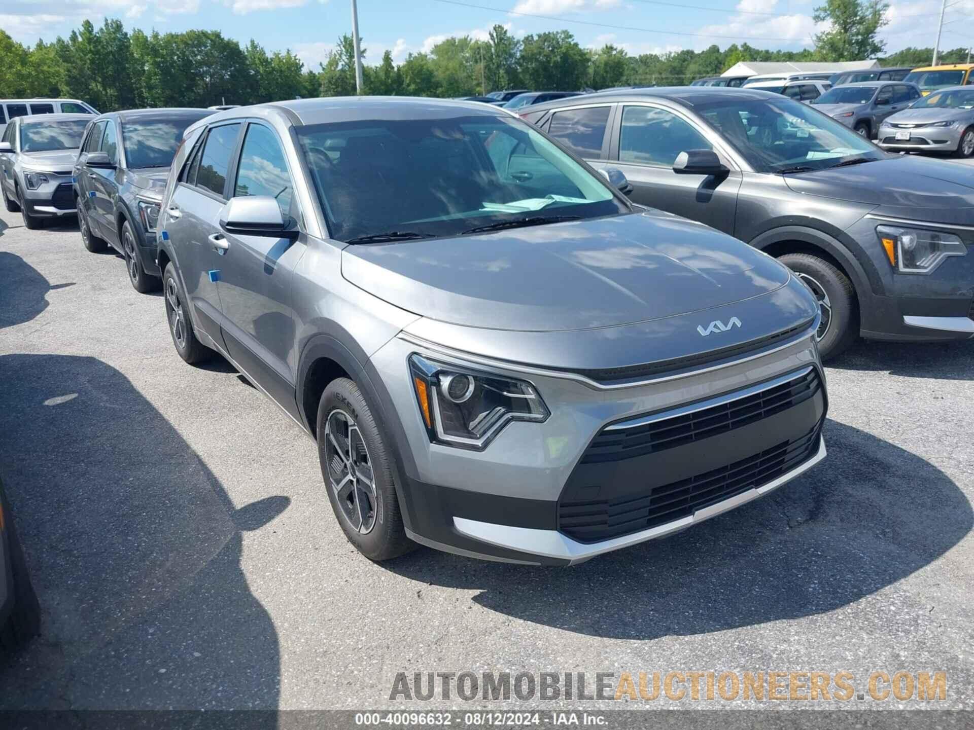 KNDCP3LE5R5189360 KIA NIRO 2024