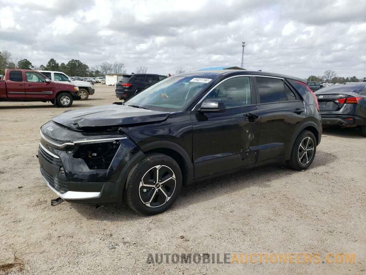 KNDCP3LEXP5069941 KIA NIRO 2023