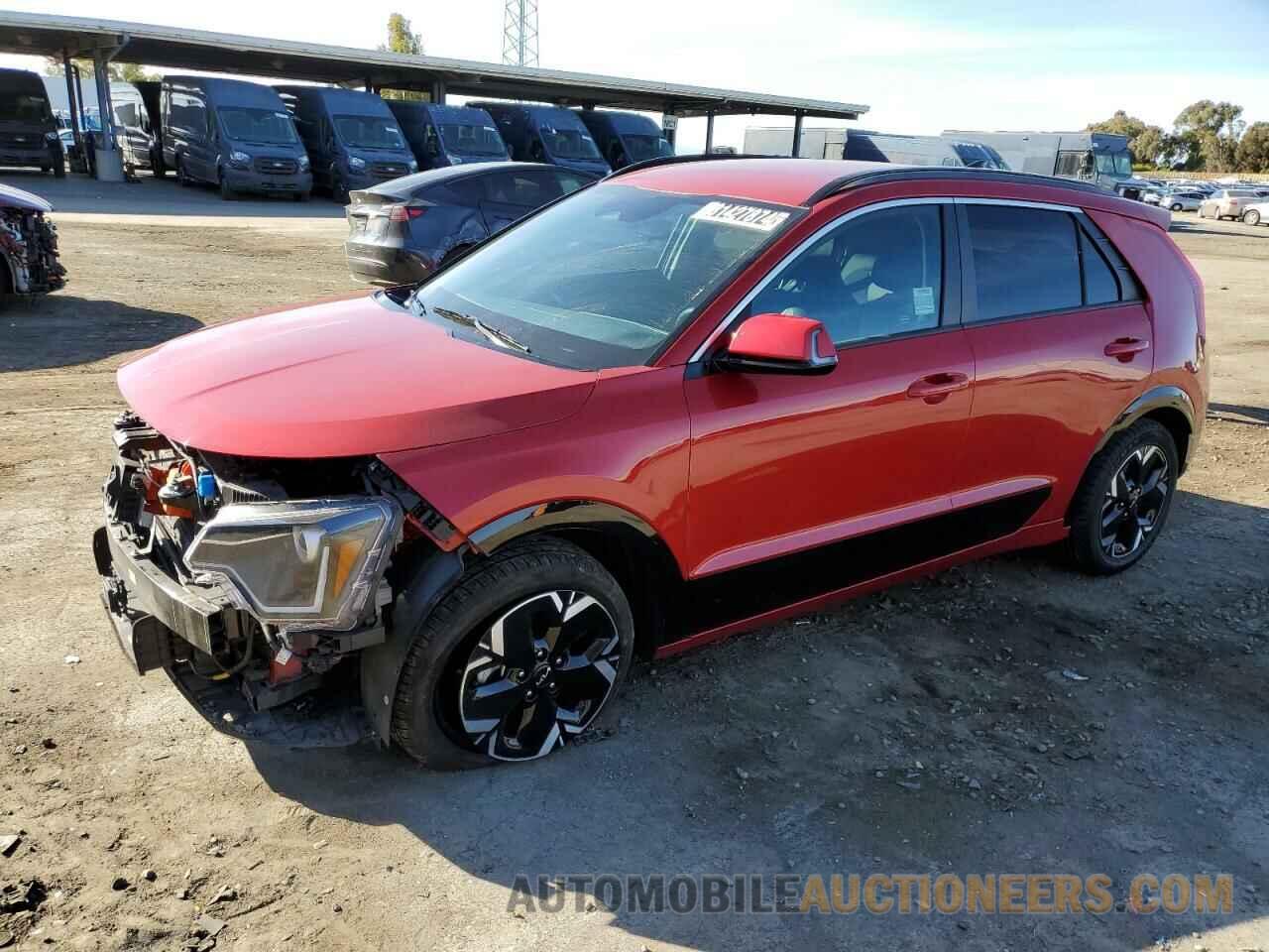 KNDCR3L11P5025320 KIA NIRO WIND 2023