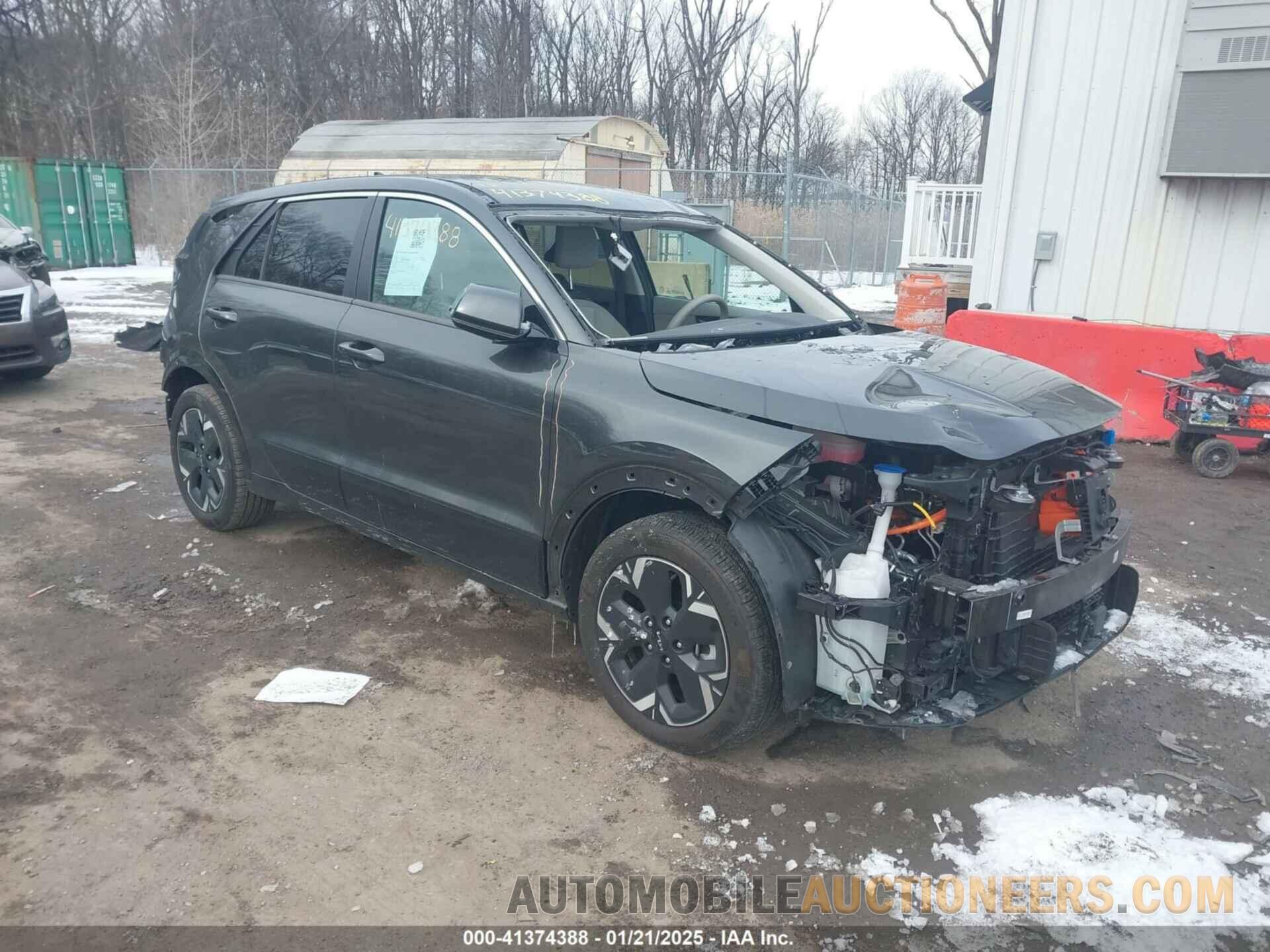 KNDCR3L12P5030767 KIA NIRO EV 2023