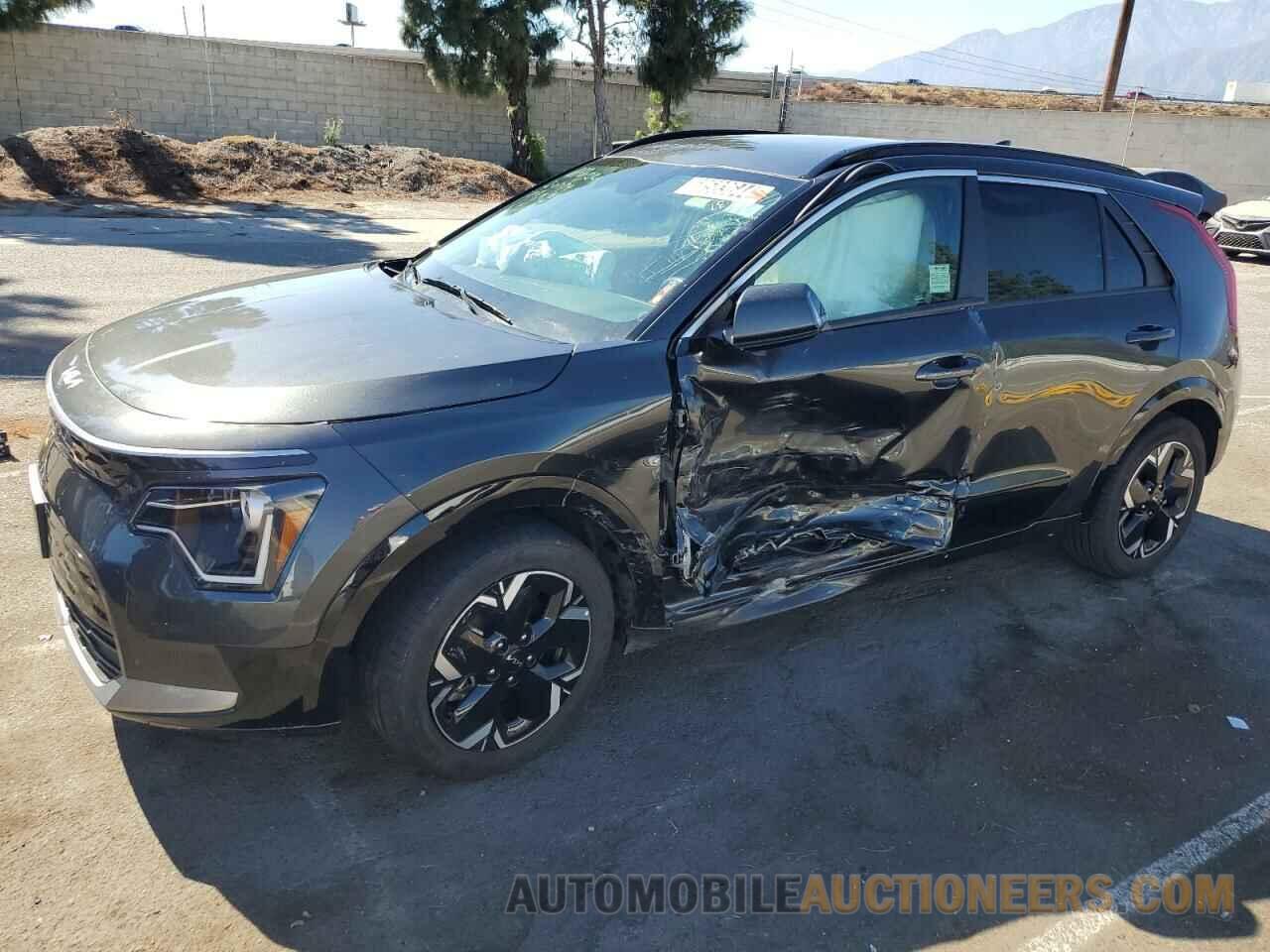 KNDCR3L12P5033815 KIA NIRO WIND 2023