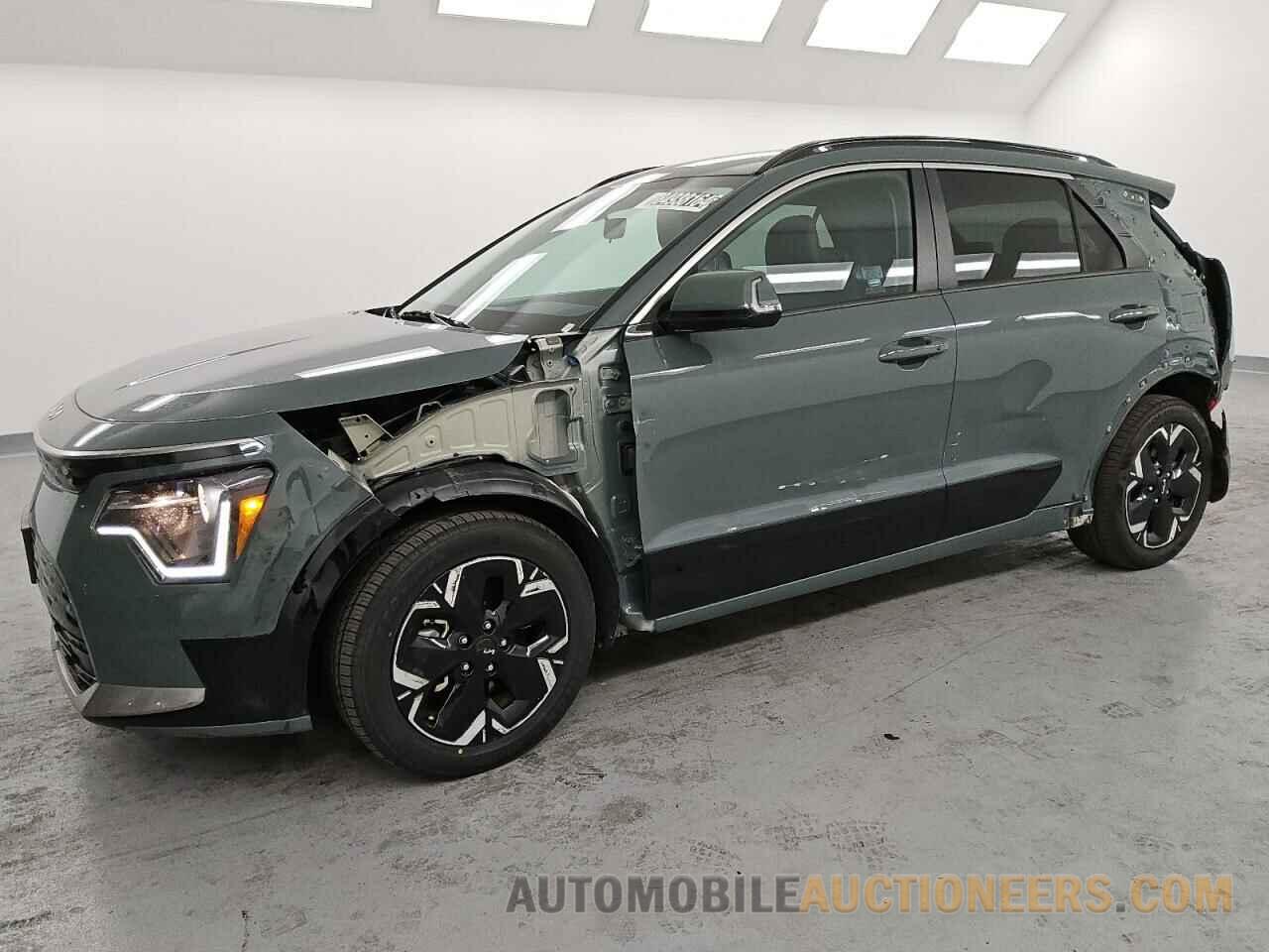 KNDCR3L13P5025173 KIA NIRO WIND 2023