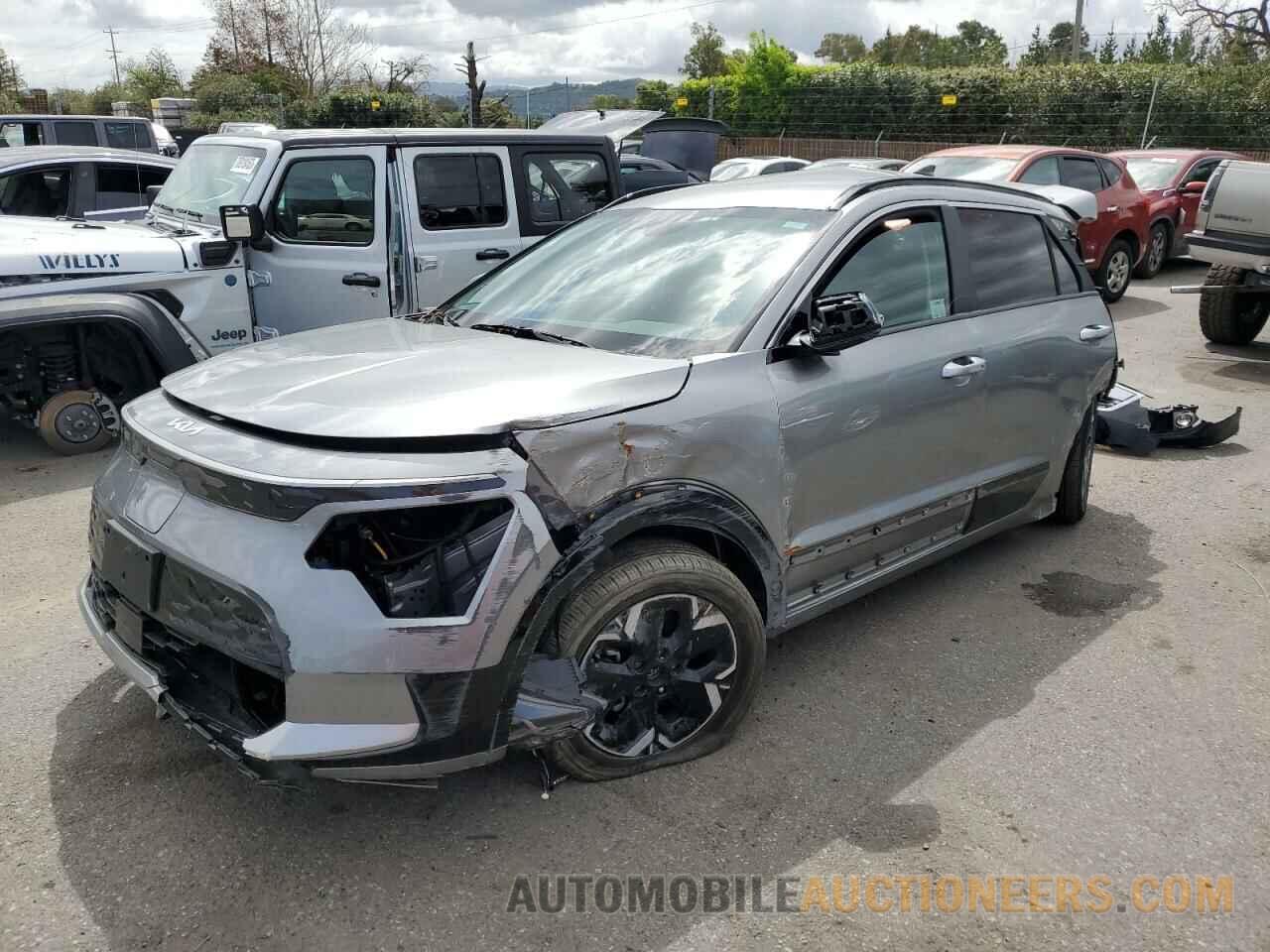 KNDCR3L13P5029675 KIA NIRO WIND 2023