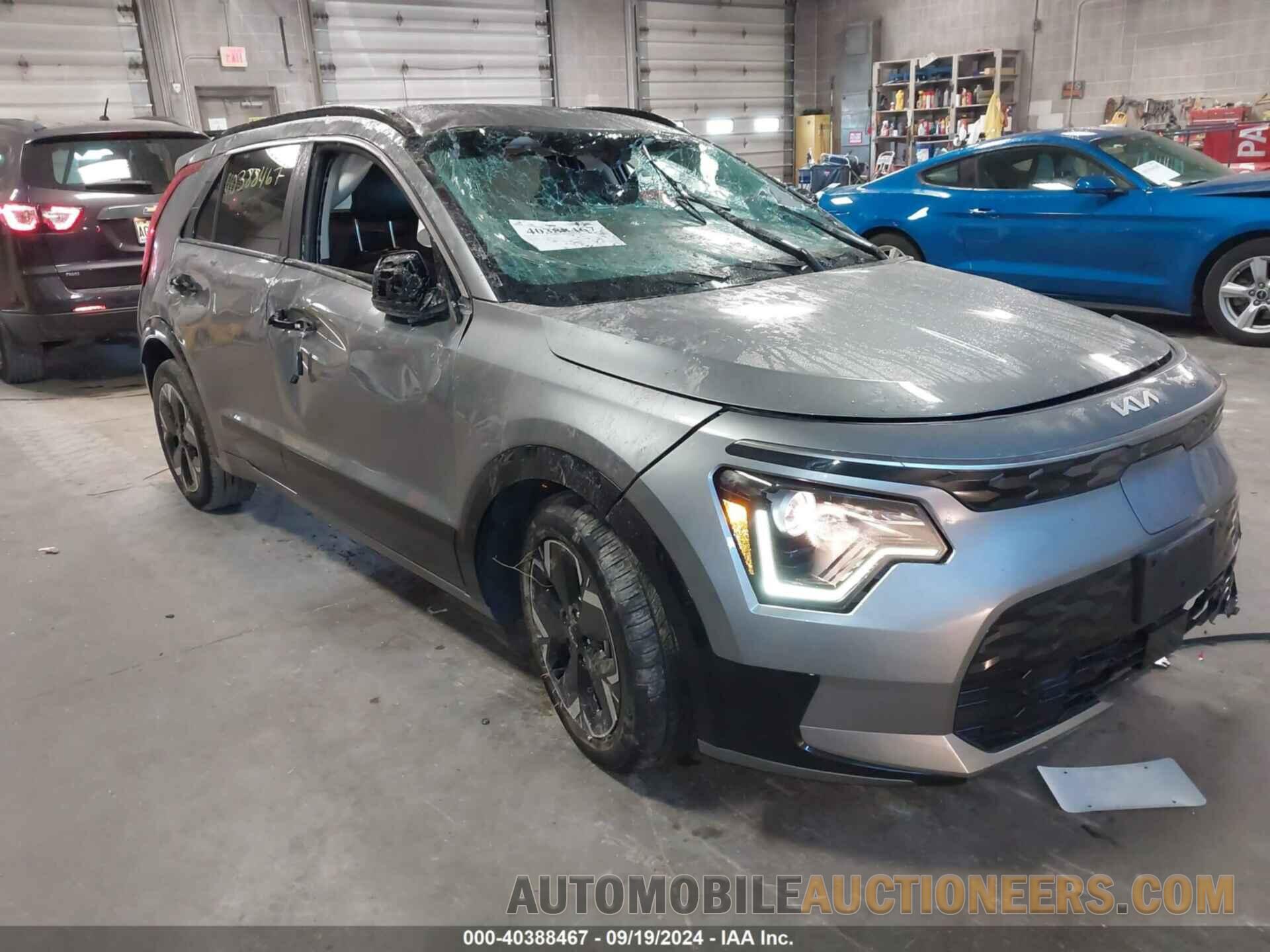 KNDCR3L14P5029555 KIA NIRO EV 2023