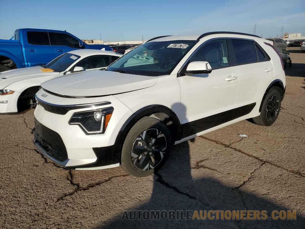 KNDCR3L14P5035906 KIA NIRO WIND 2023