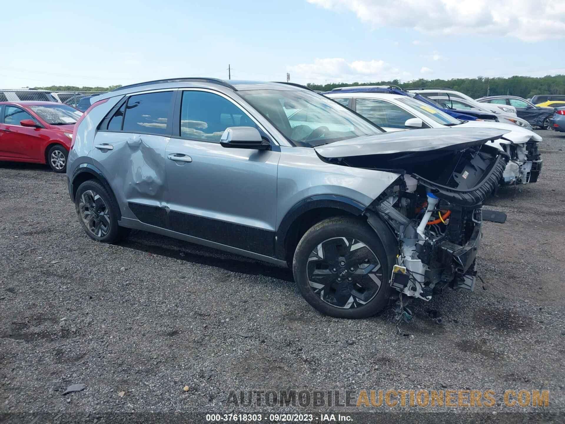 KNDCR3L15P5022887 KIA NIRO 2023