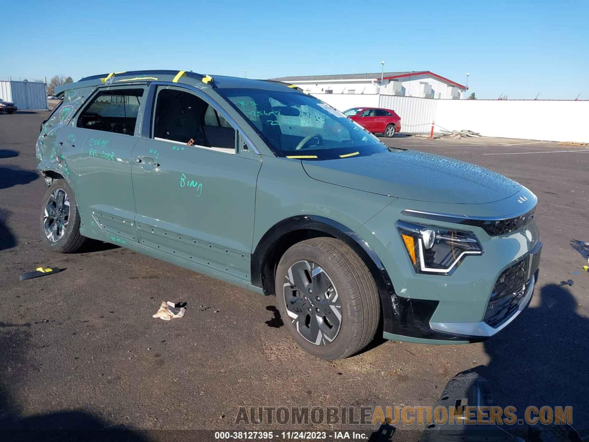 KNDCR3L15P5040662 KIA NIRO EV 2023