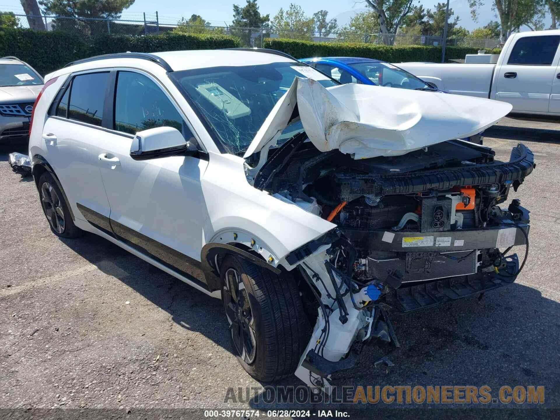 KNDCR3L15R5091145 KIA NIRO EV 2024