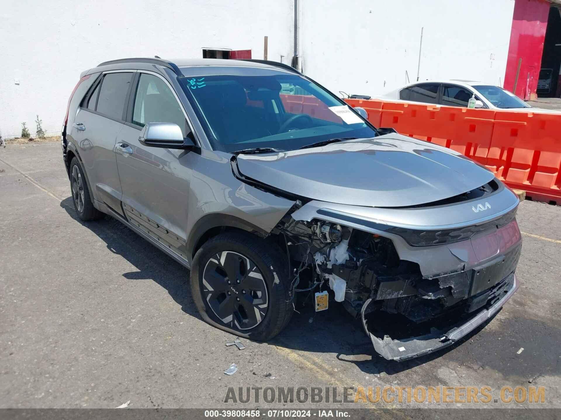 KNDCR3L17P5065286 KIA NIRO EV 2023