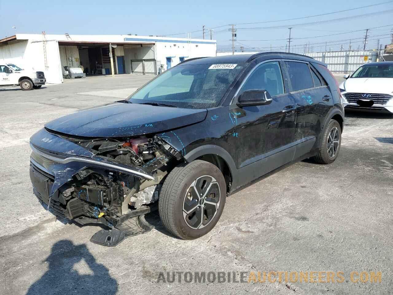 KNDCR3LE0P5037588 KIA NIRO 2023