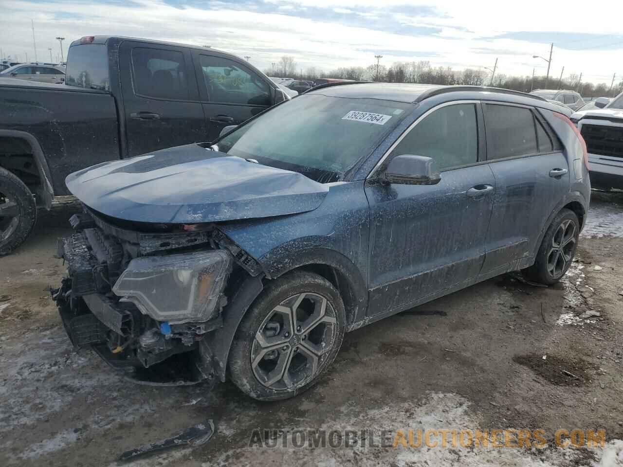 KNDCR3LE4P5102877 KIA NIRO 2023