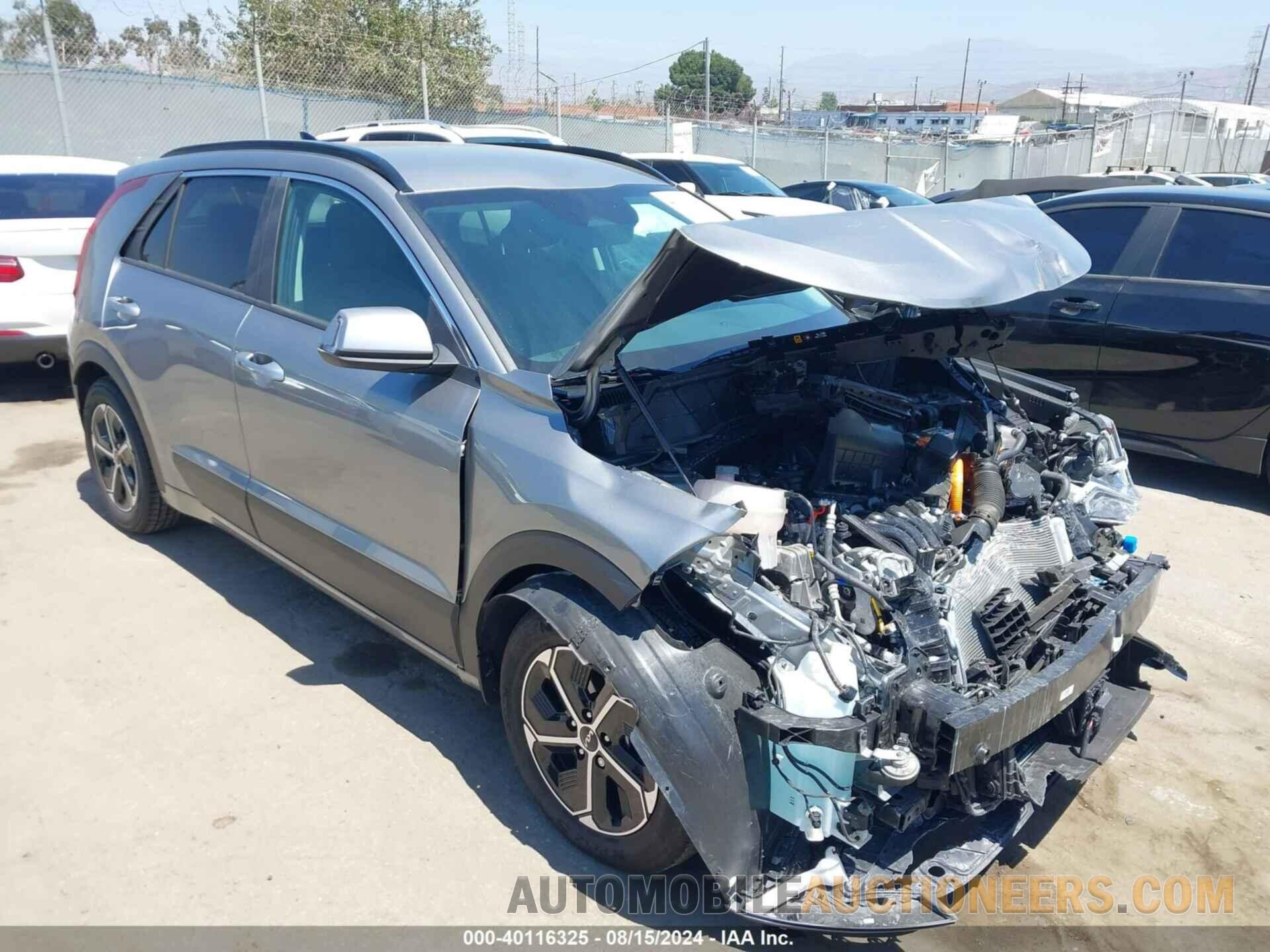 KNDCR3LE5R5137981 KIA NIRO 2024