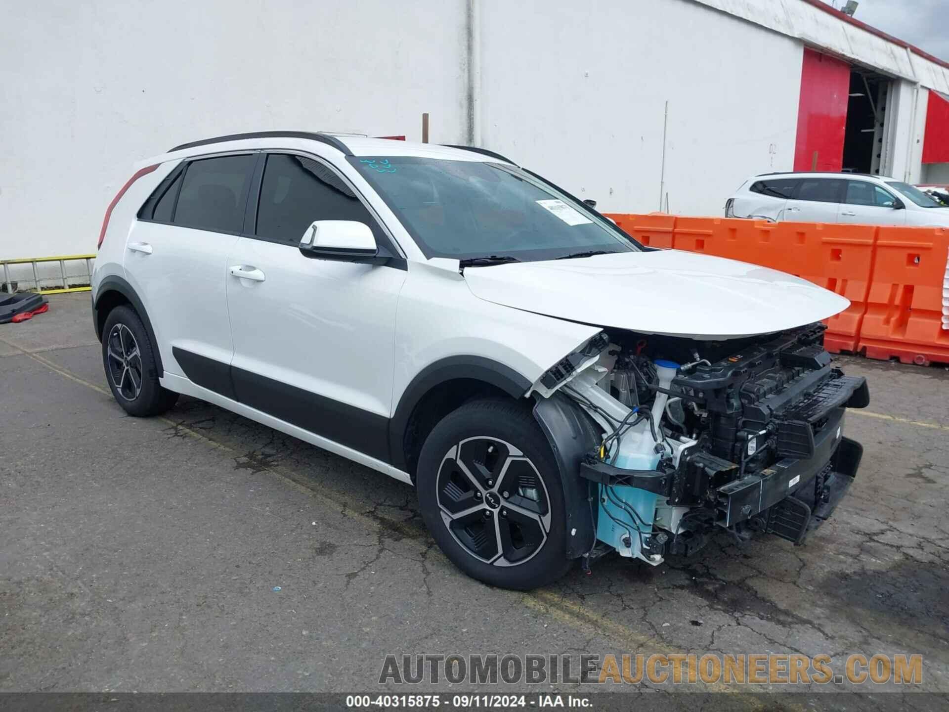 KNDCR3LE5R5174951 KIA NIRO 2024