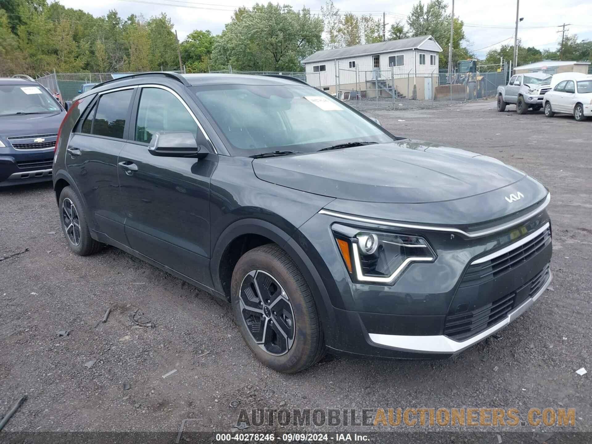 KNDCR3LE5R5186694 KIA NIRO 2024