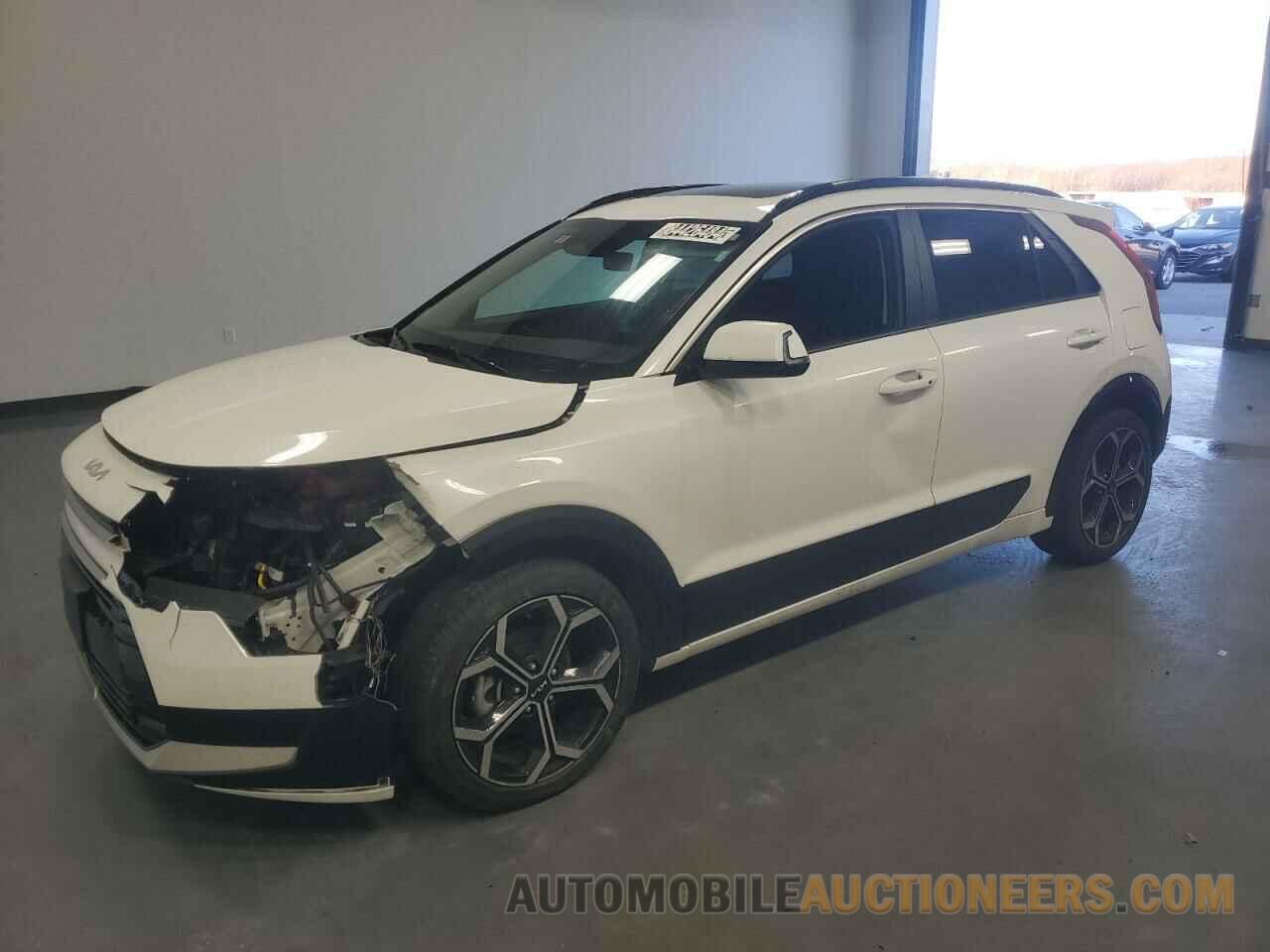 KNDCR3LE6P5035246 KIA NIRO 2023