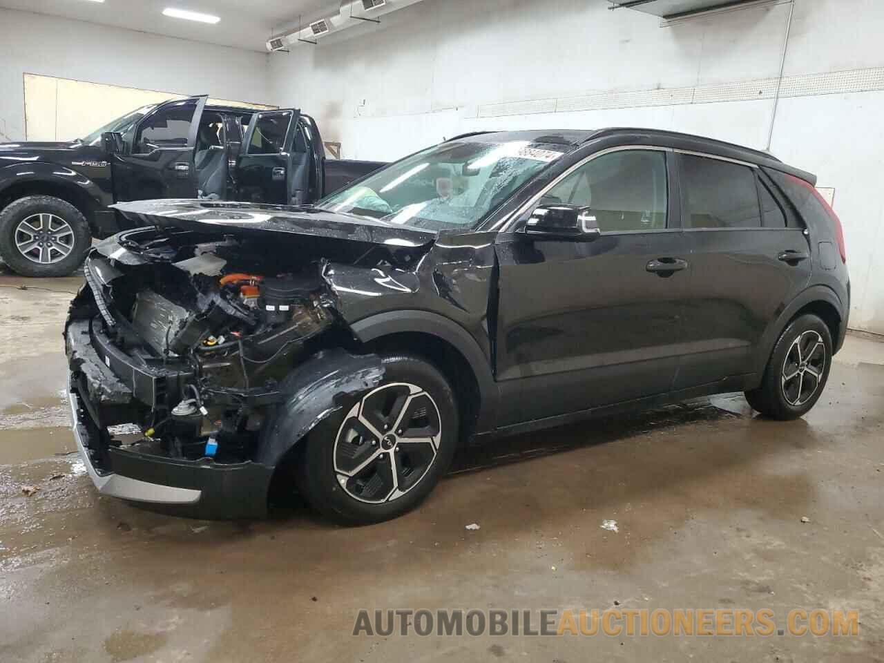 KNDCR3LE6P5110804 KIA NIRO 2023