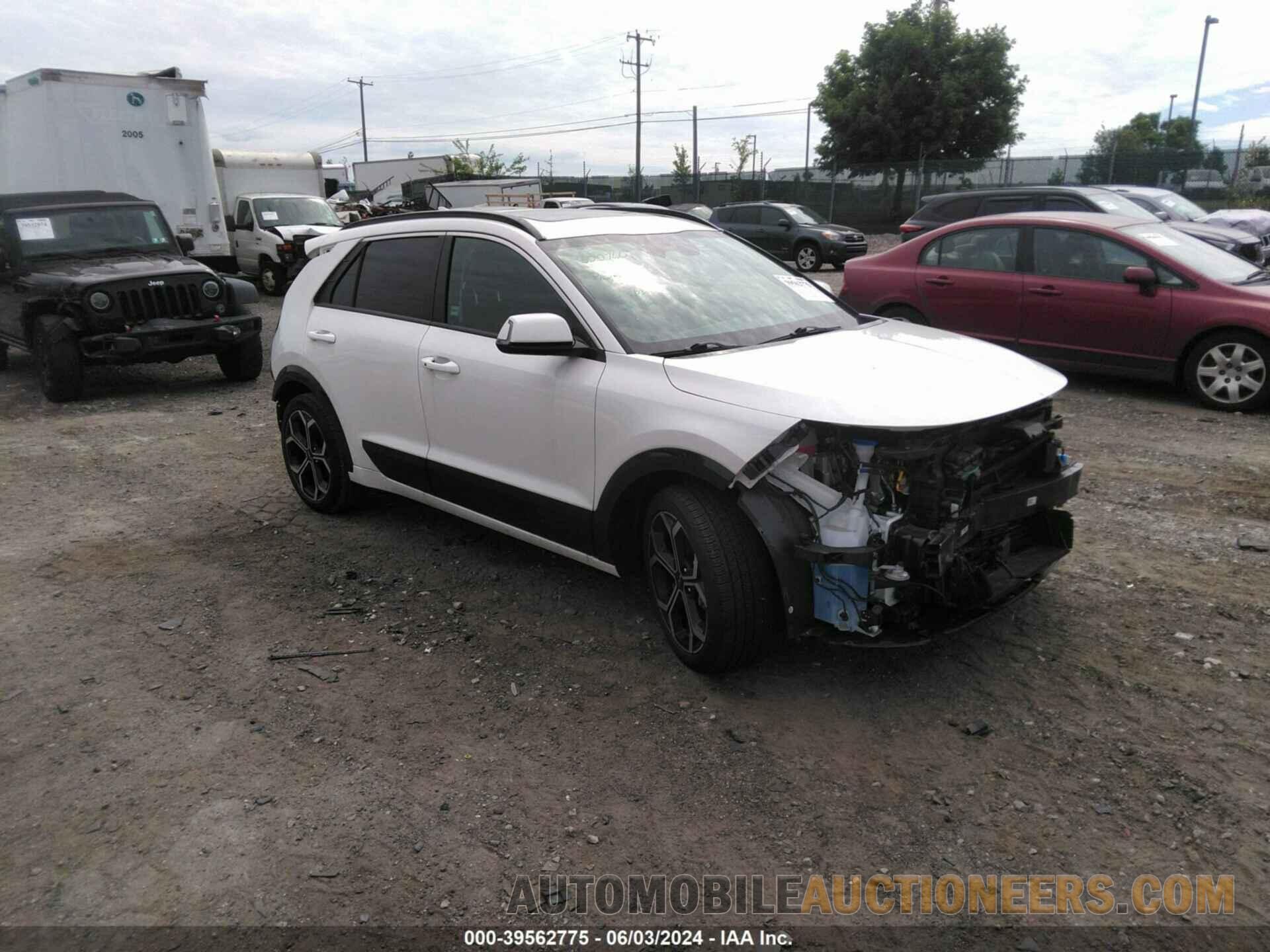 KNDCR3LE7P5044327 KIA NIRO 2023