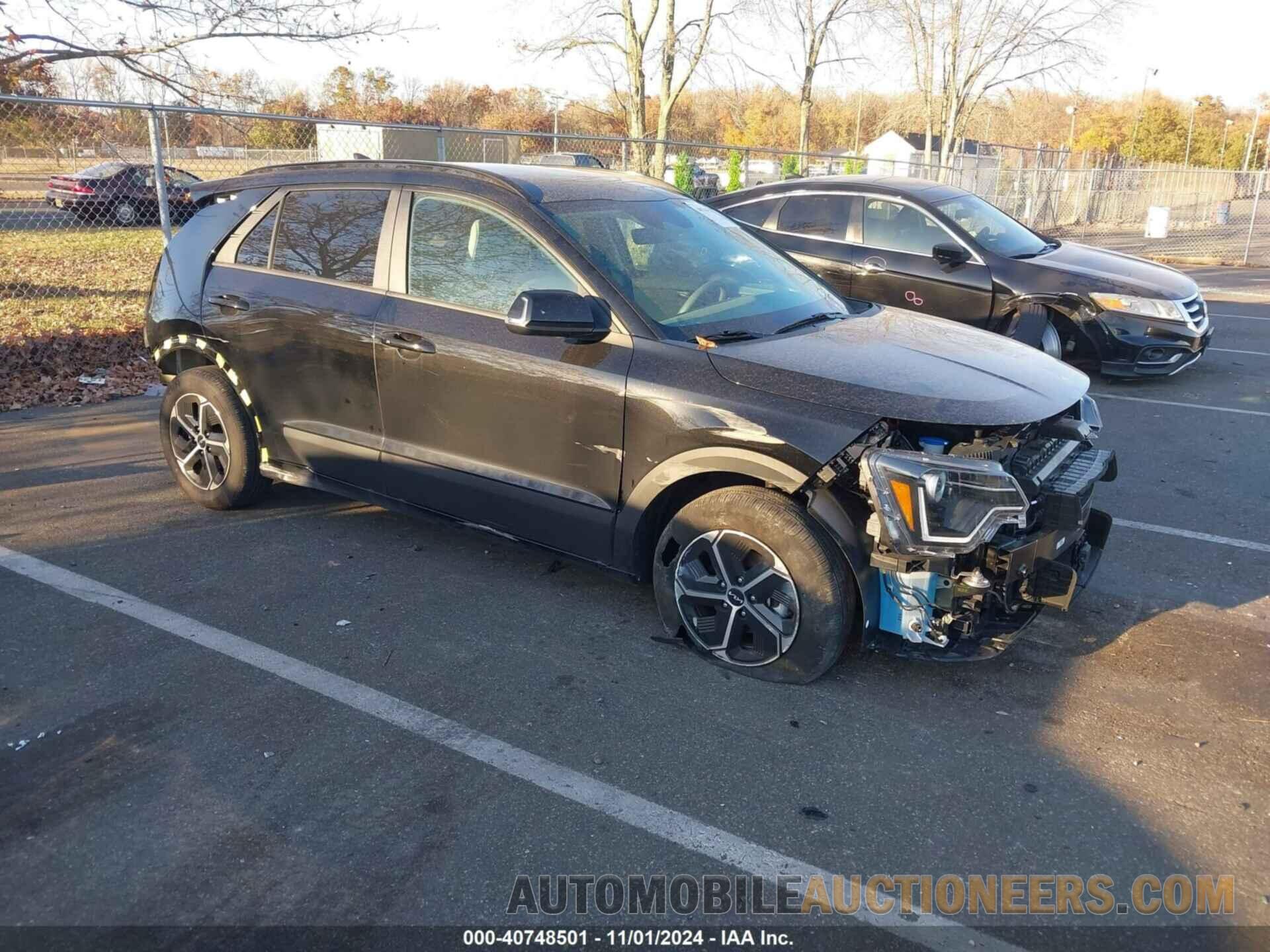 KNDCR3LE7R5187510 KIA NIRO 2024