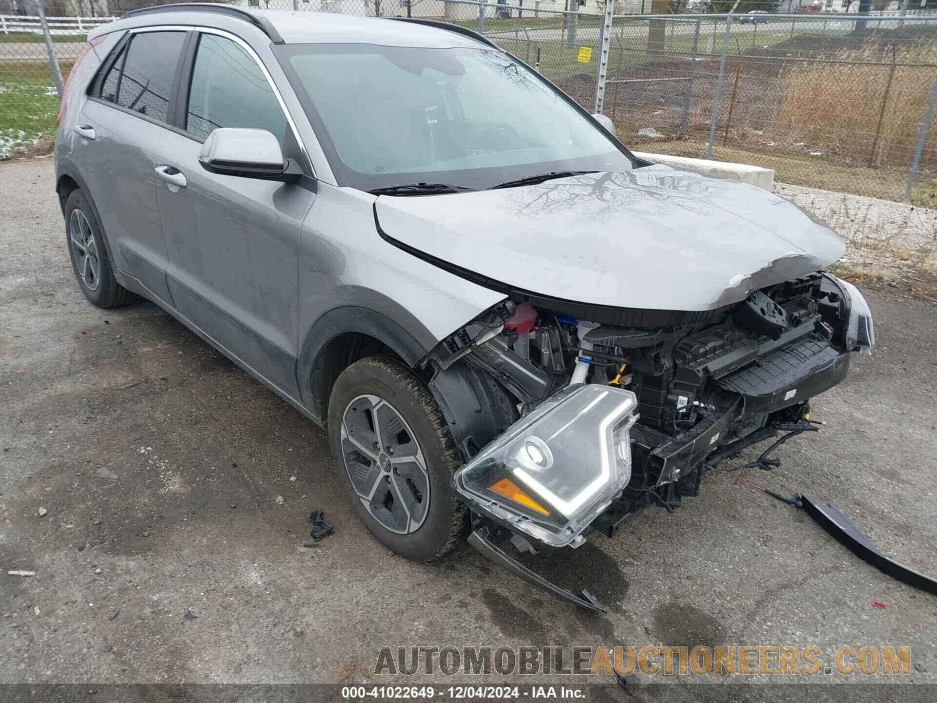 KNDCR3LE7R5195445 KIA NIRO 2024