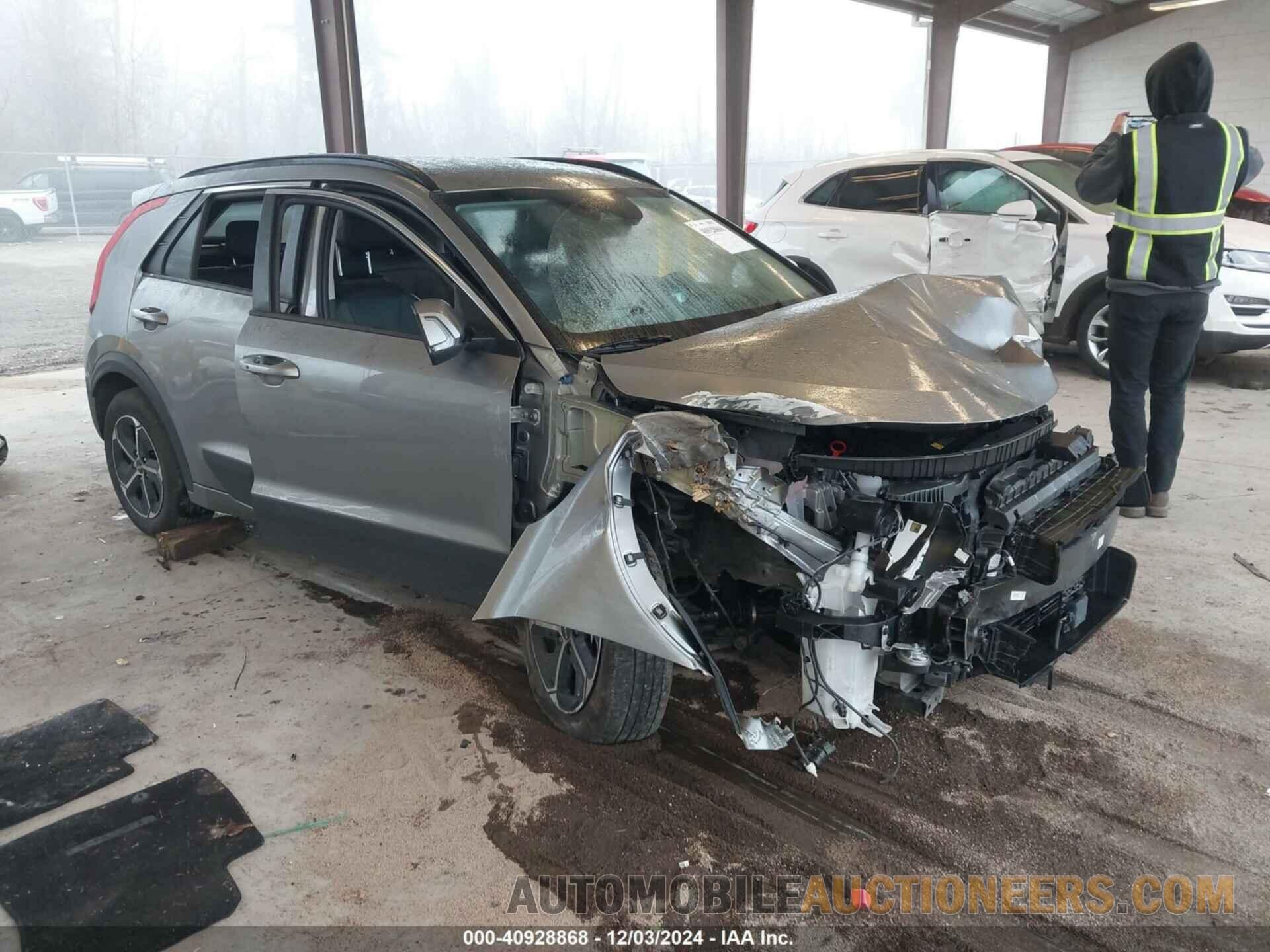 KNDCR3LE8P5061363 KIA NIRO 2023