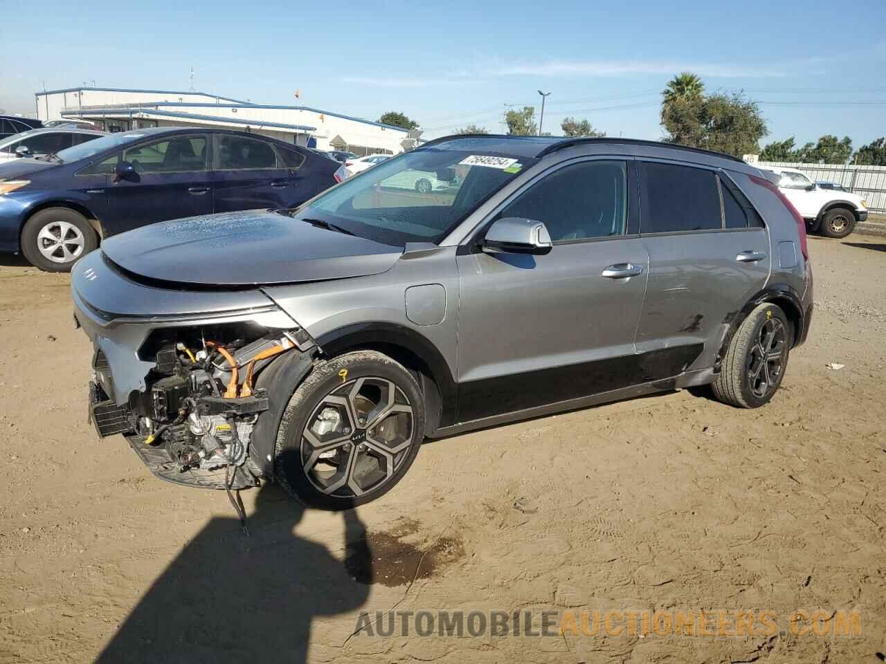 KNDCR3LF7P5052338 KIA NIRO SX TO 2023