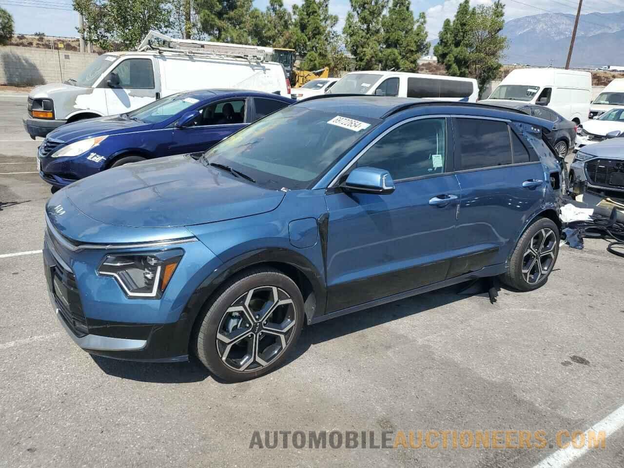 KNDCR3LF9P5046864 KIA NIRO SX TO 2023