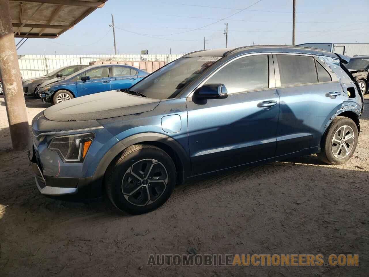 KNDCS3LF0P5061712 KIA NIRO 2023