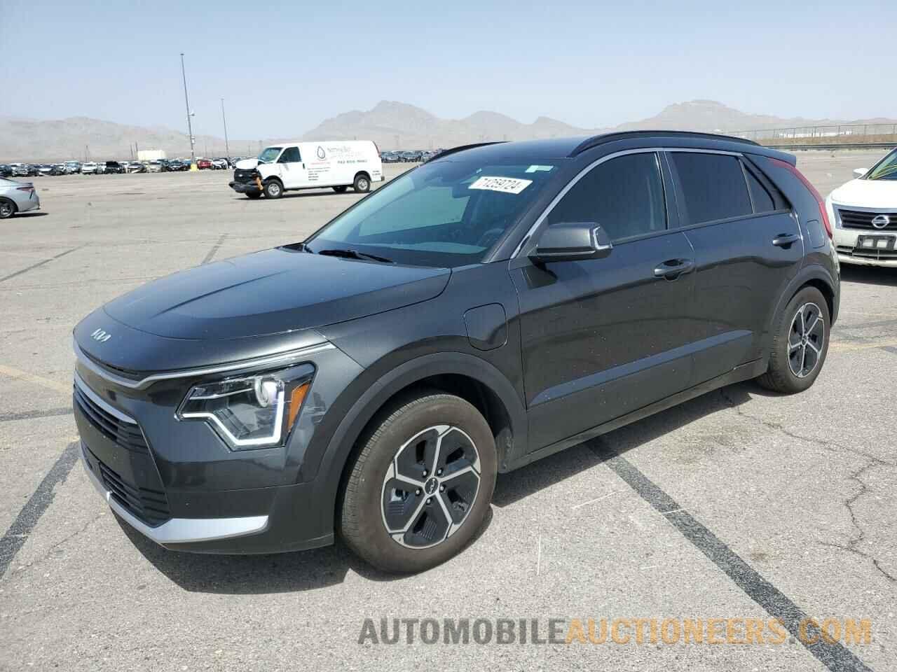 KNDCS3LF3P5096678 KIA NIRO 2023