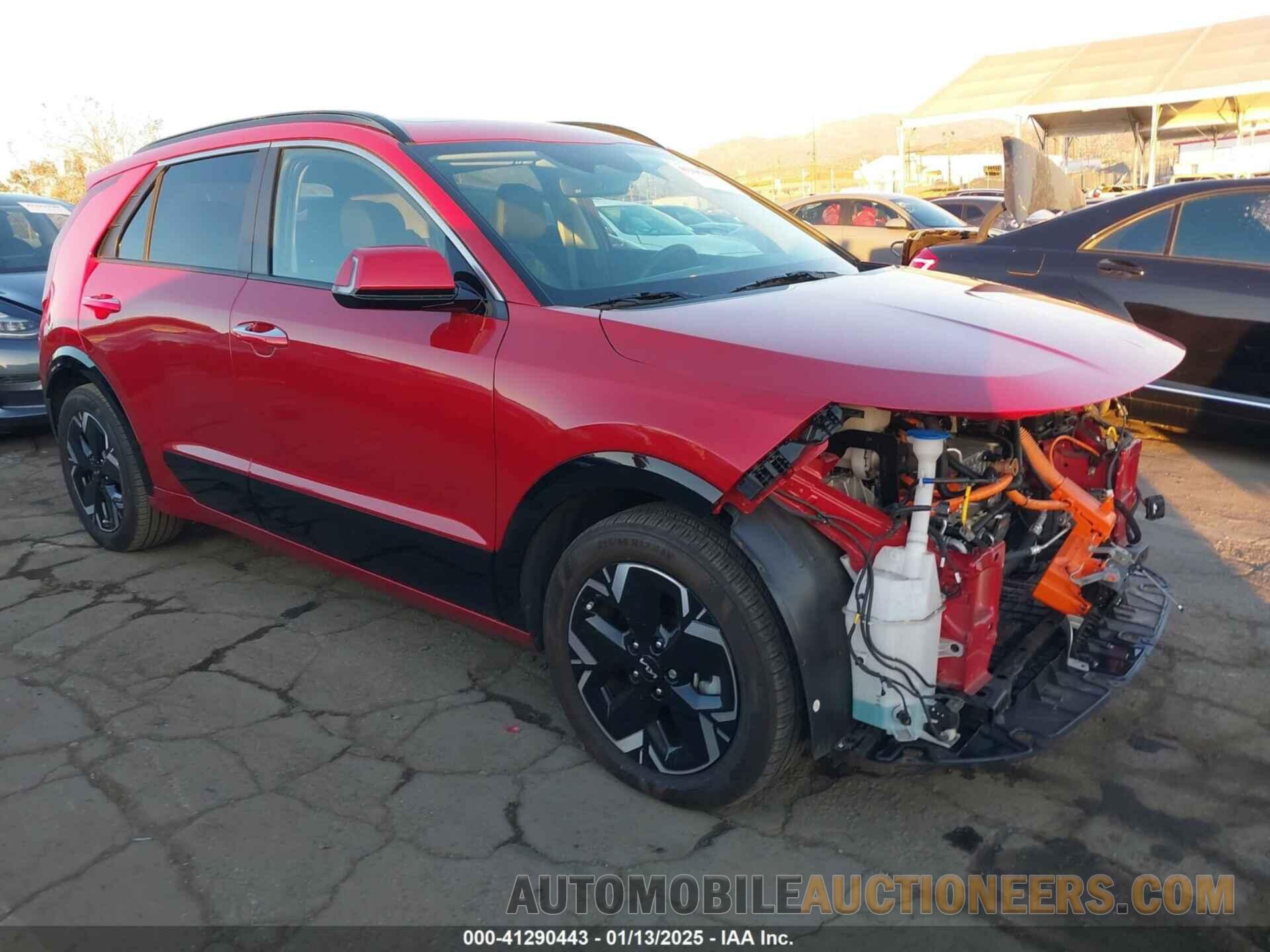 KNDCT3L12P5035730 KIA NIRO EV 2023