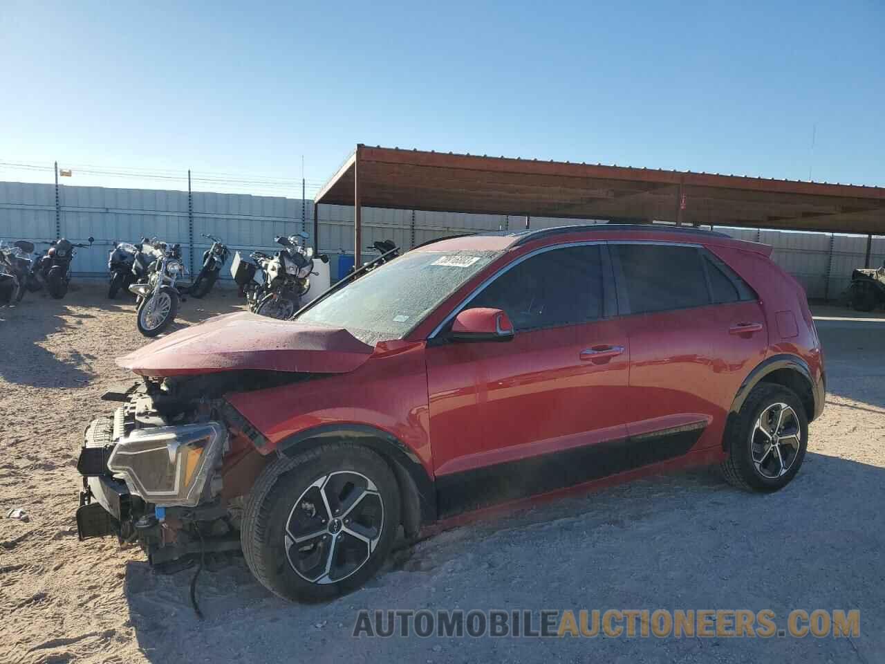 KNDCT3LE3P5038168 KIA NIRO SX 2023