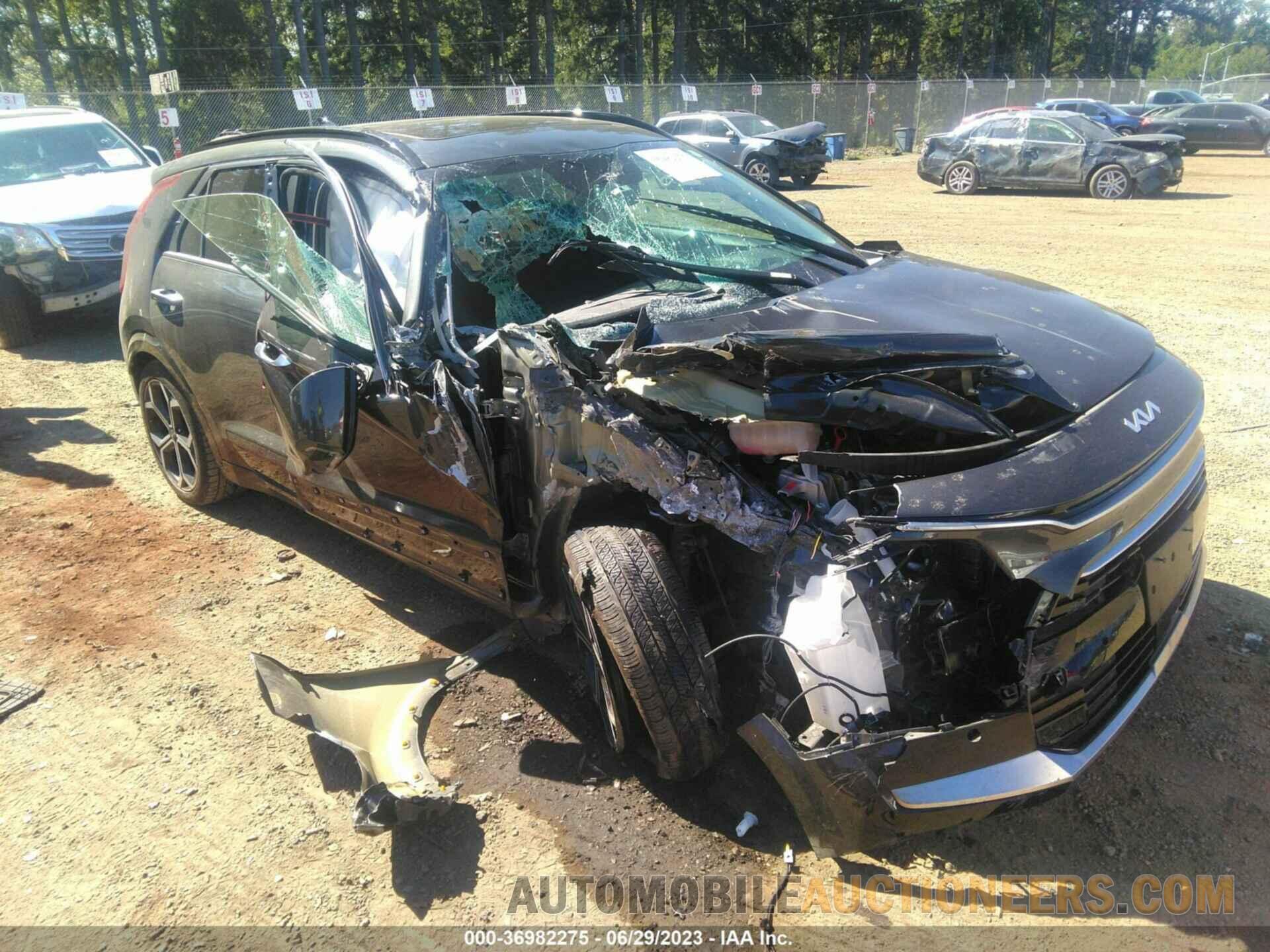 KNDCT3LE3P5040258 KIA NIRO 2023